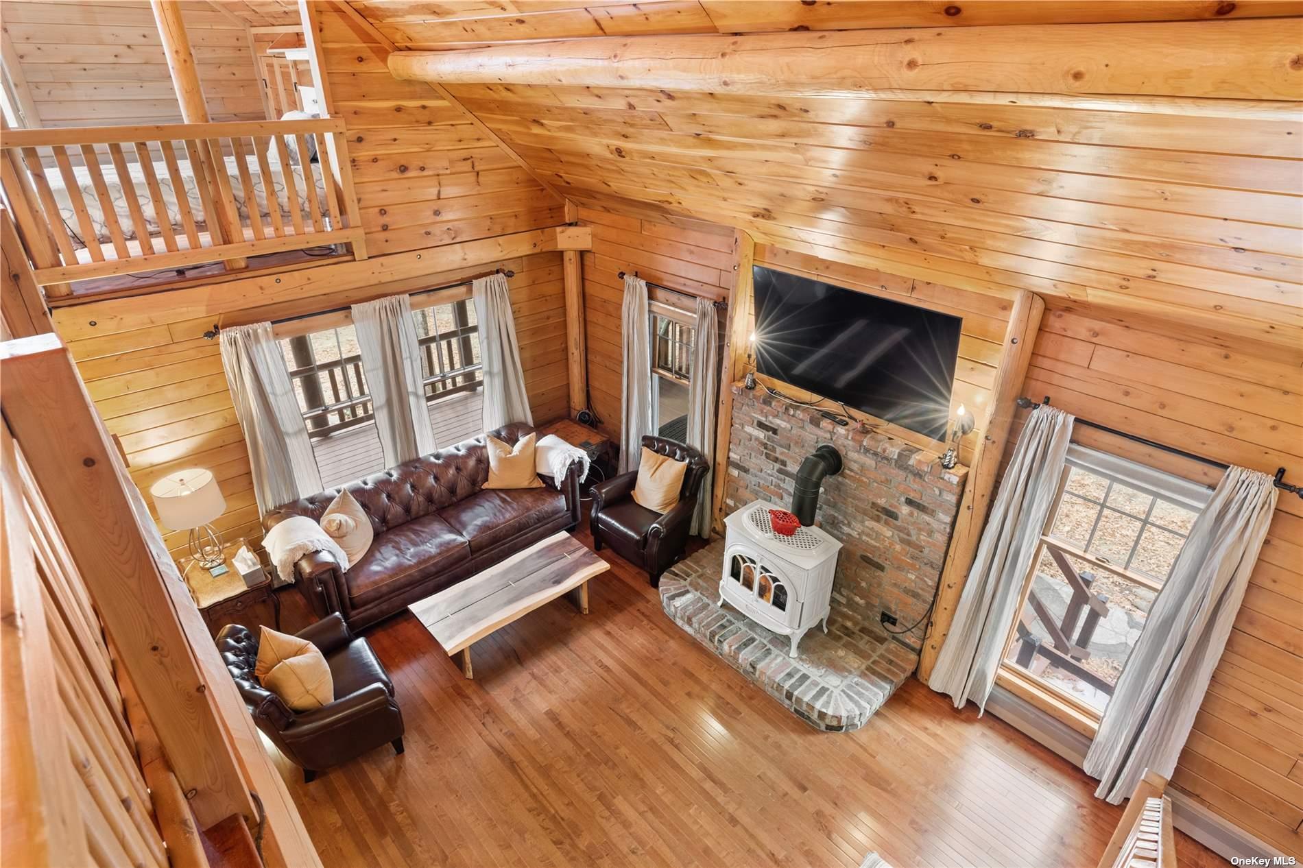 380 Private Road, Southold, NY 11971