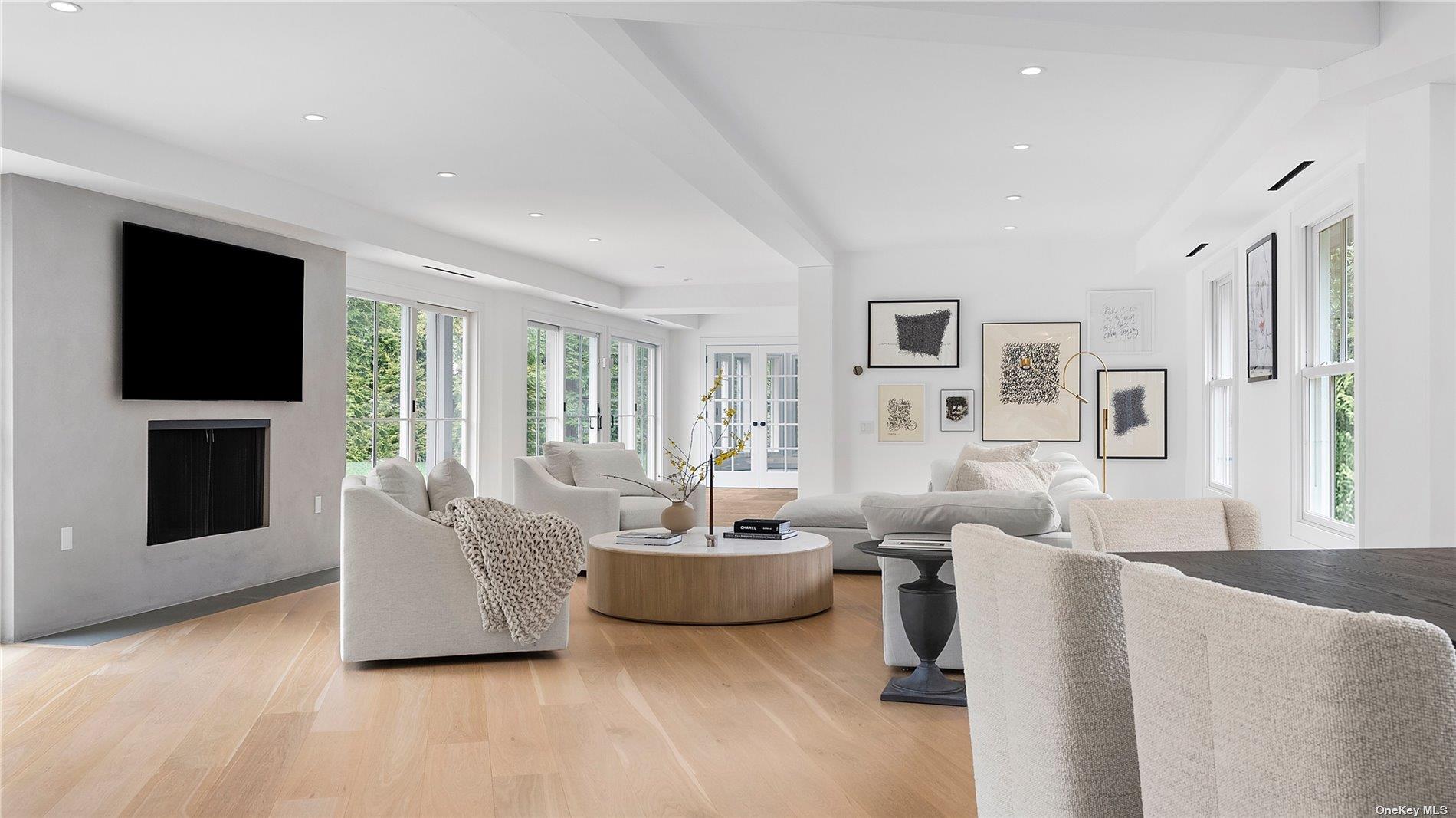 81 Skimhampton, East Hampton, NY 11937