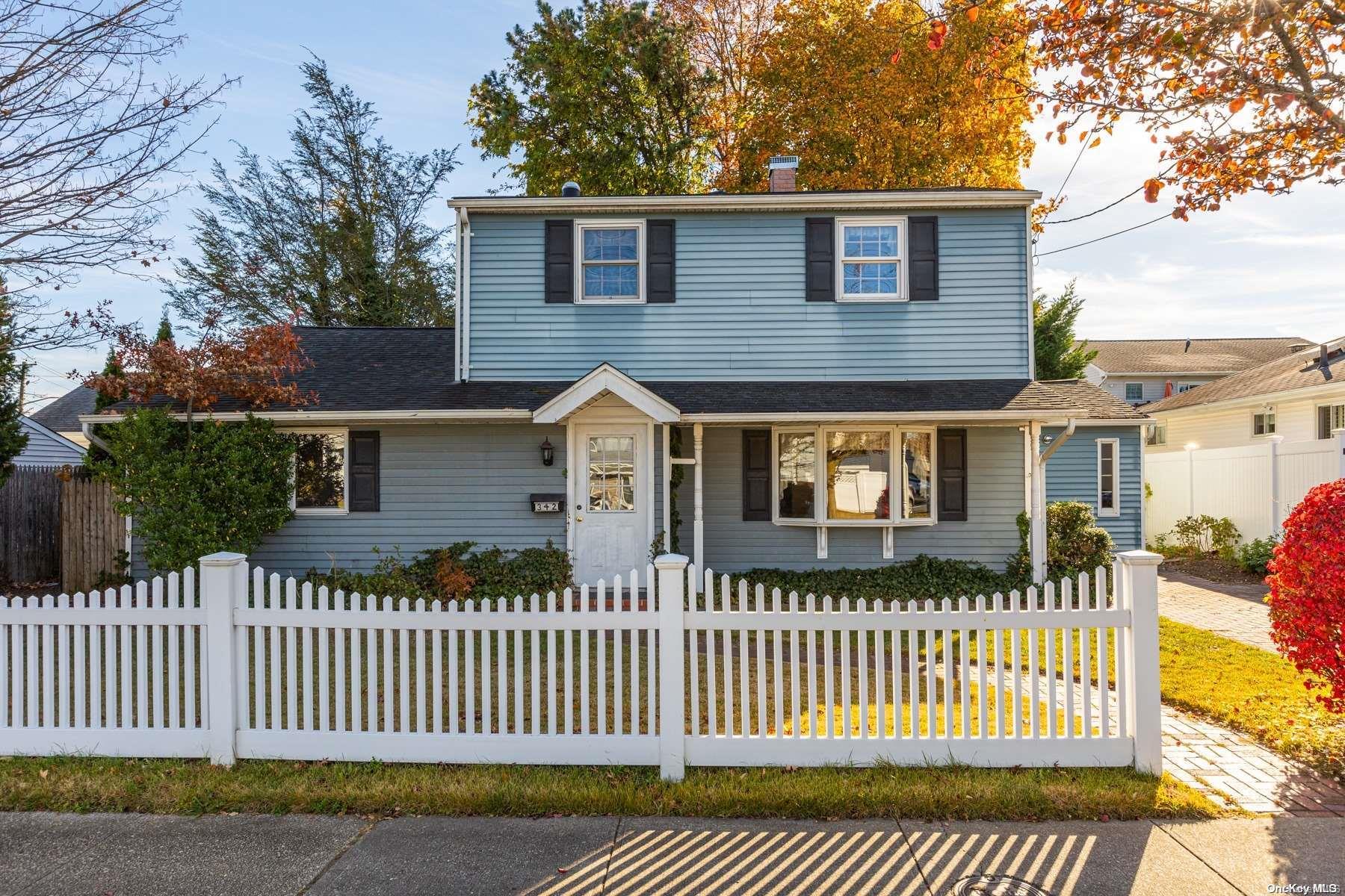 342 Boundary Avenue, Massapequa, NY 11758