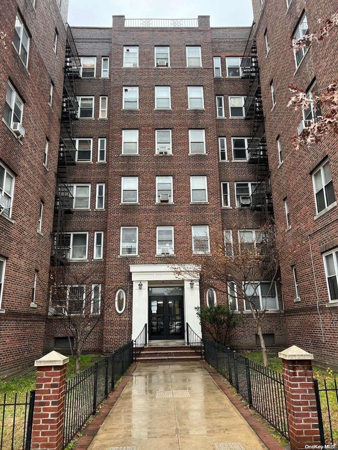 143-07 Sanford Avenue # 5F, Flushing, NY 11355