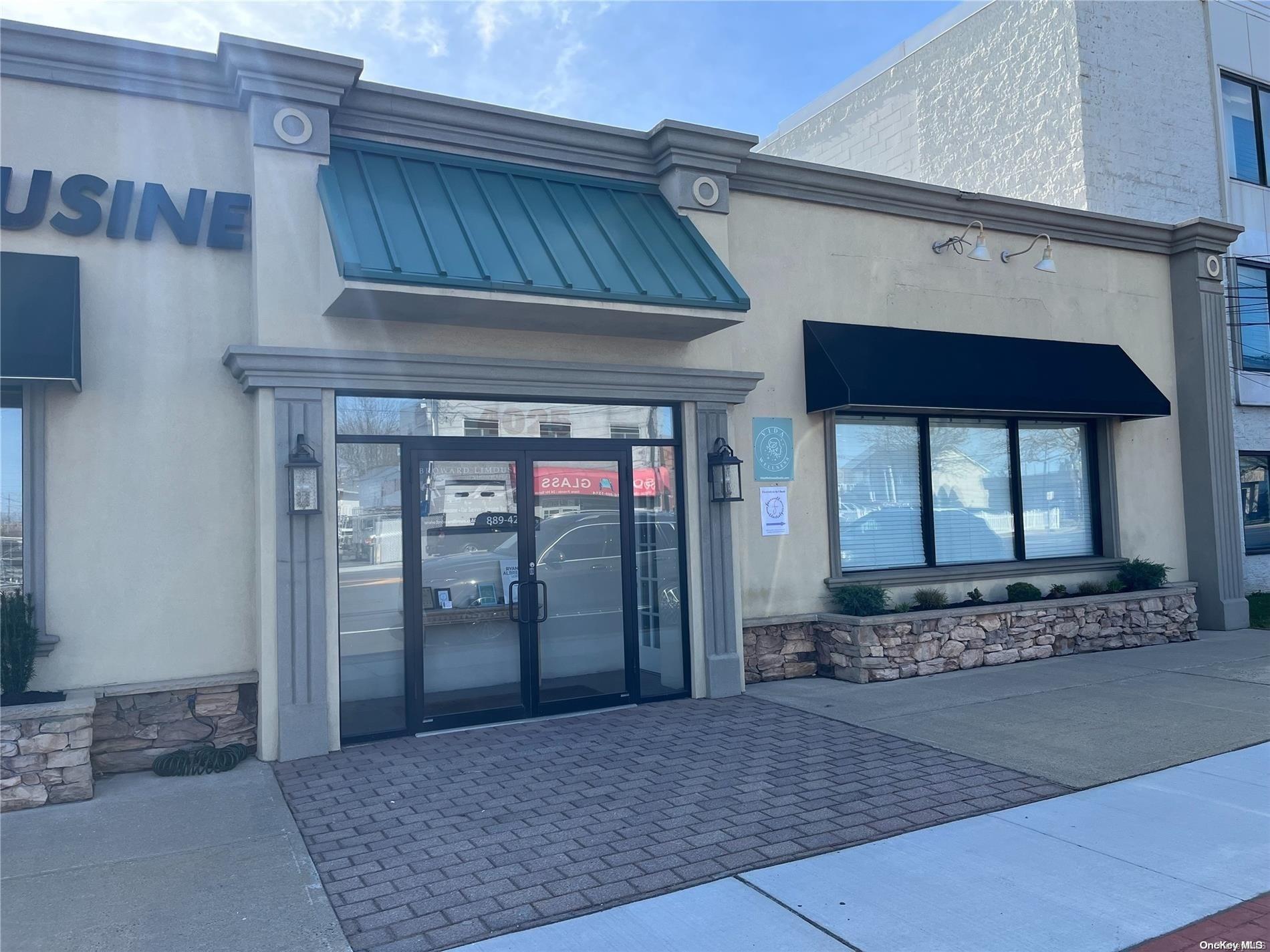 4025 Austin Boulevard, Island Park, NY 11558