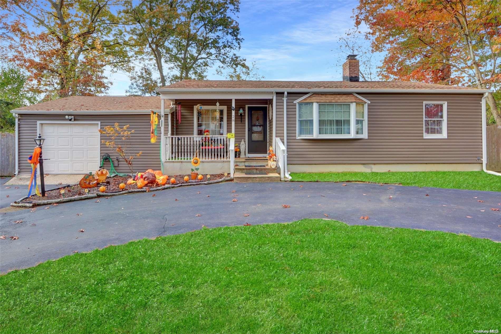 28 Forest Avenue, Lake Grove, NY 11755