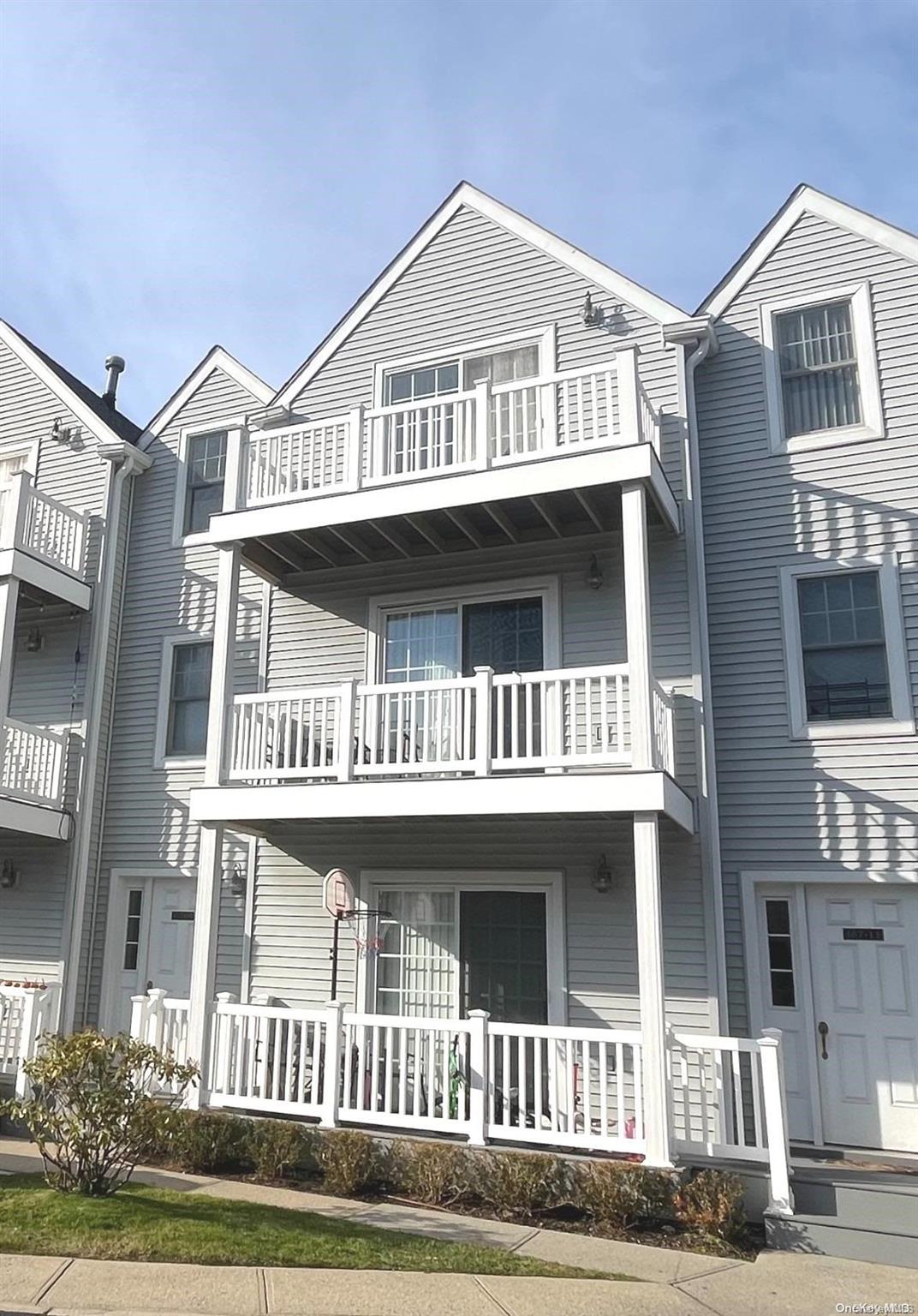 167-09 Powell Cove Blvd # 26, Beechhurst, NY 11357