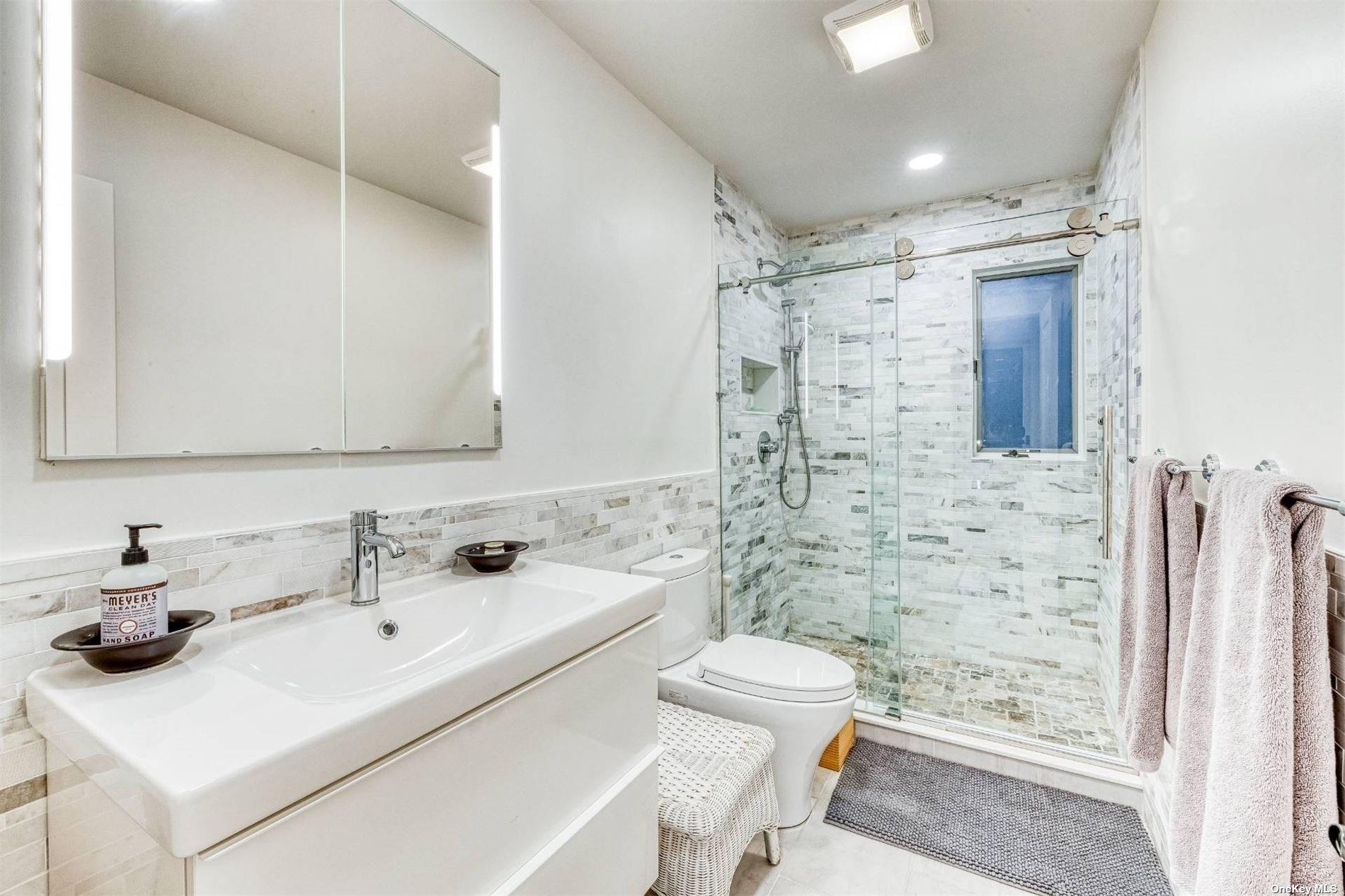 2430 Dignans Road, Cutchogue, NY 11935