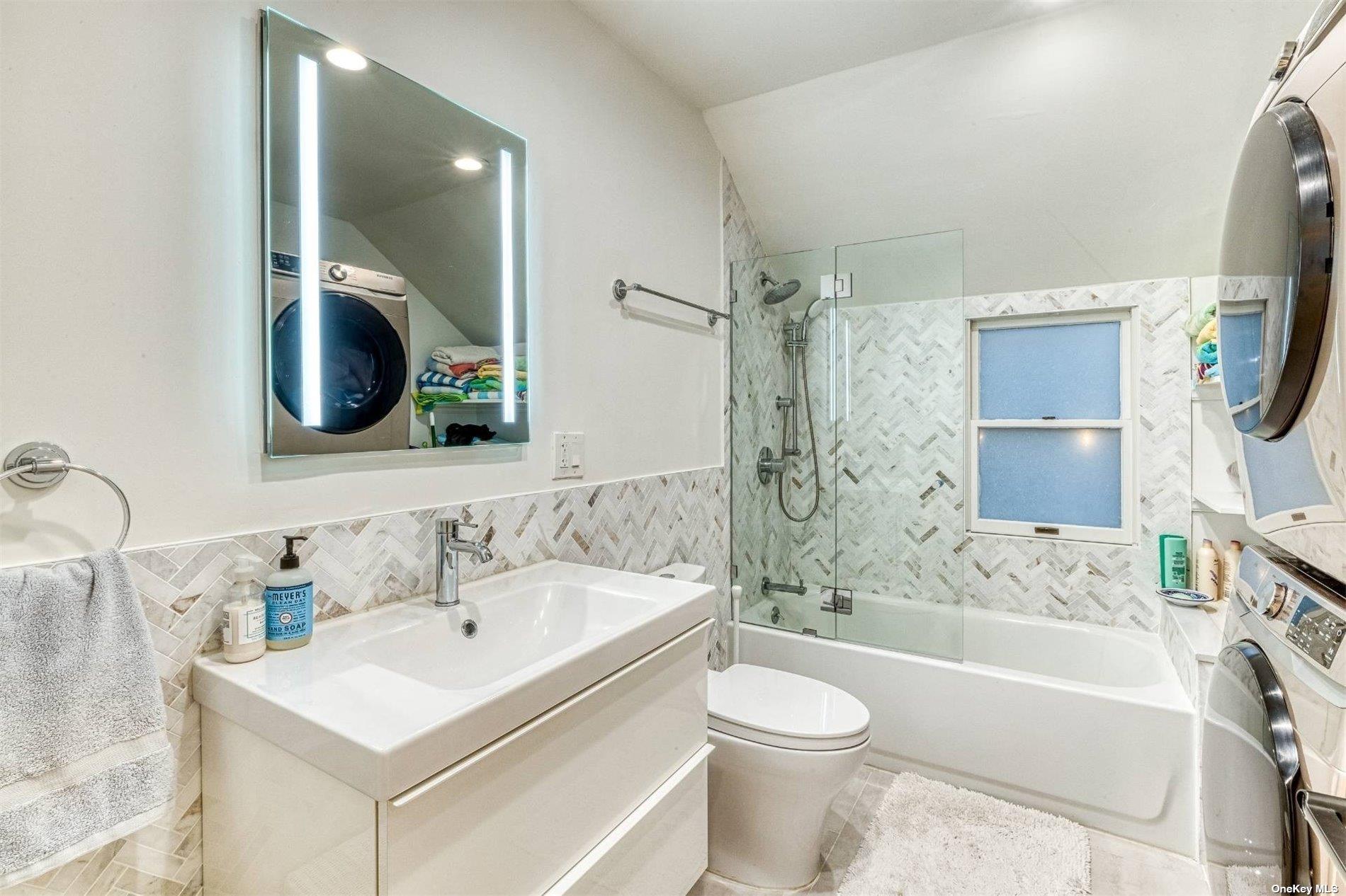 2430 Dignans Road, Cutchogue, NY 11935