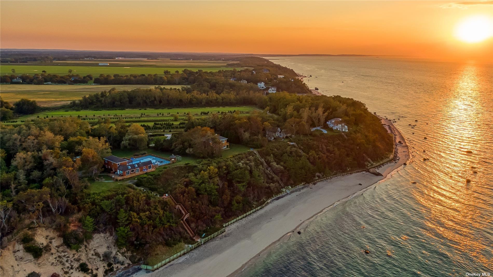 2430 Dignans Road, Cutchogue, NY 11935