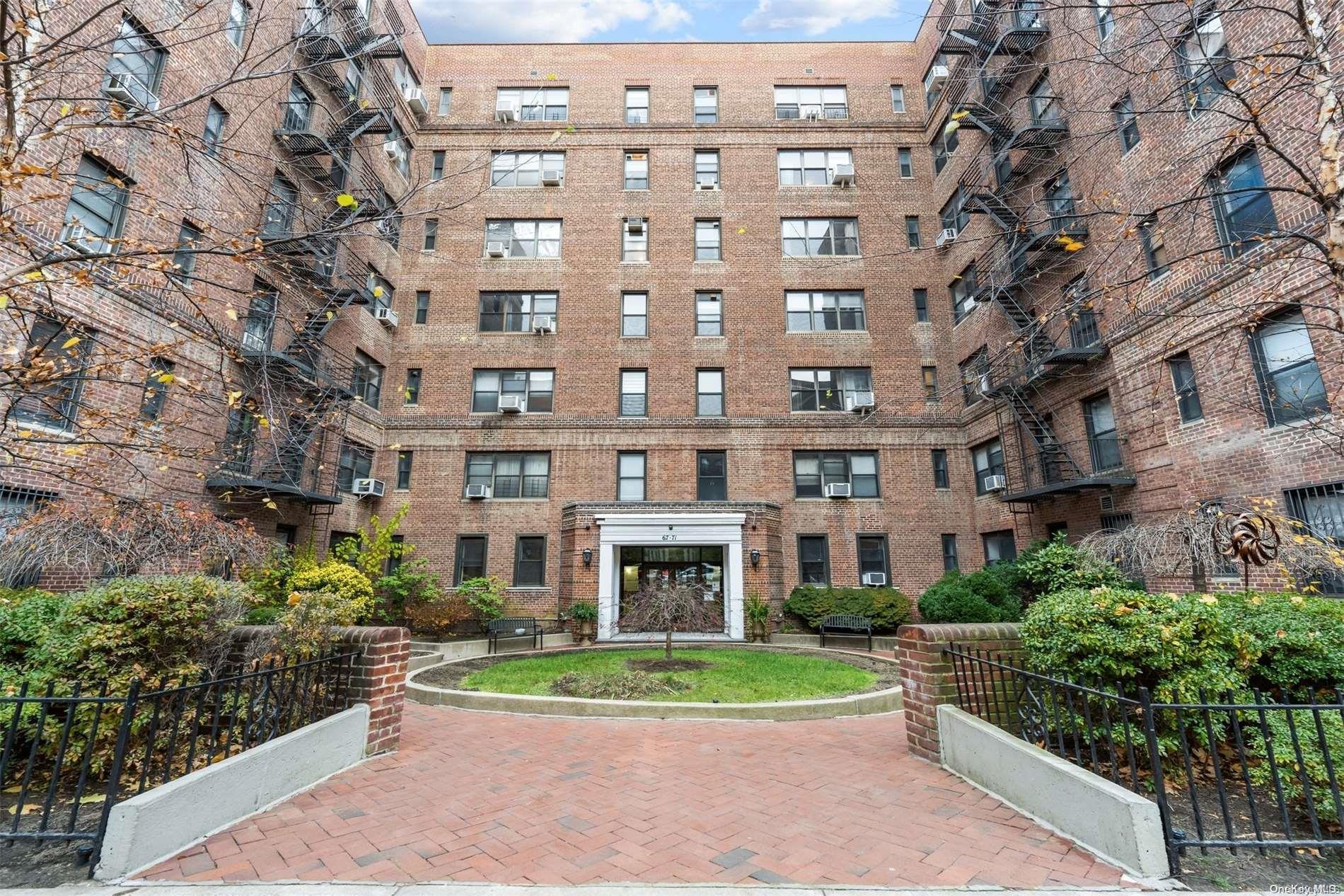 67-71 Yellowstone Boulevard # 1T, Forest Hills, NY 11375