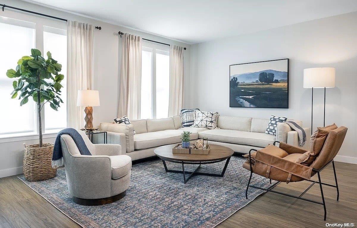 303 Arrowhead Lane, Setauket, NY 11733