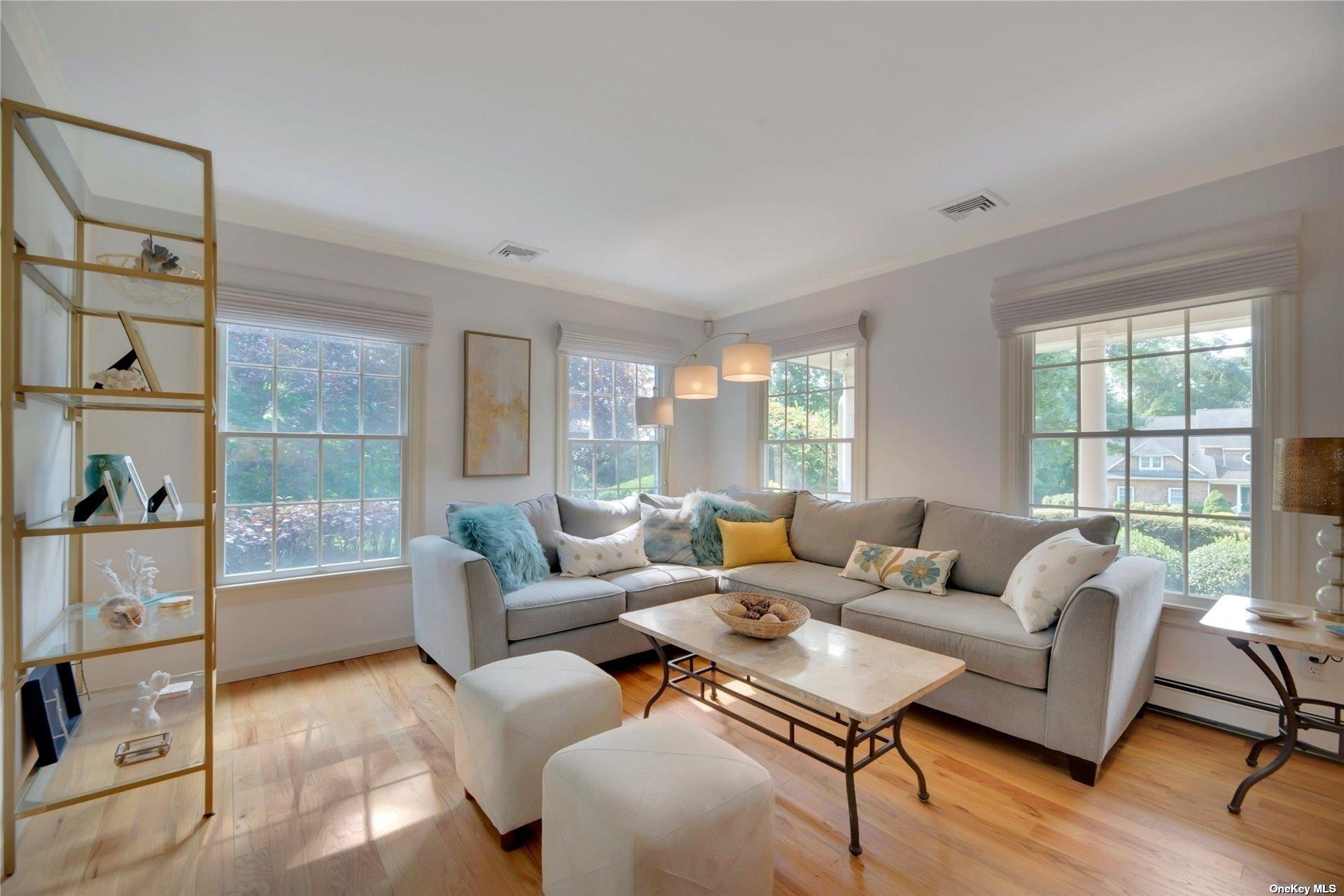 1460 Hillcrest Drive, Orient, NY 11957