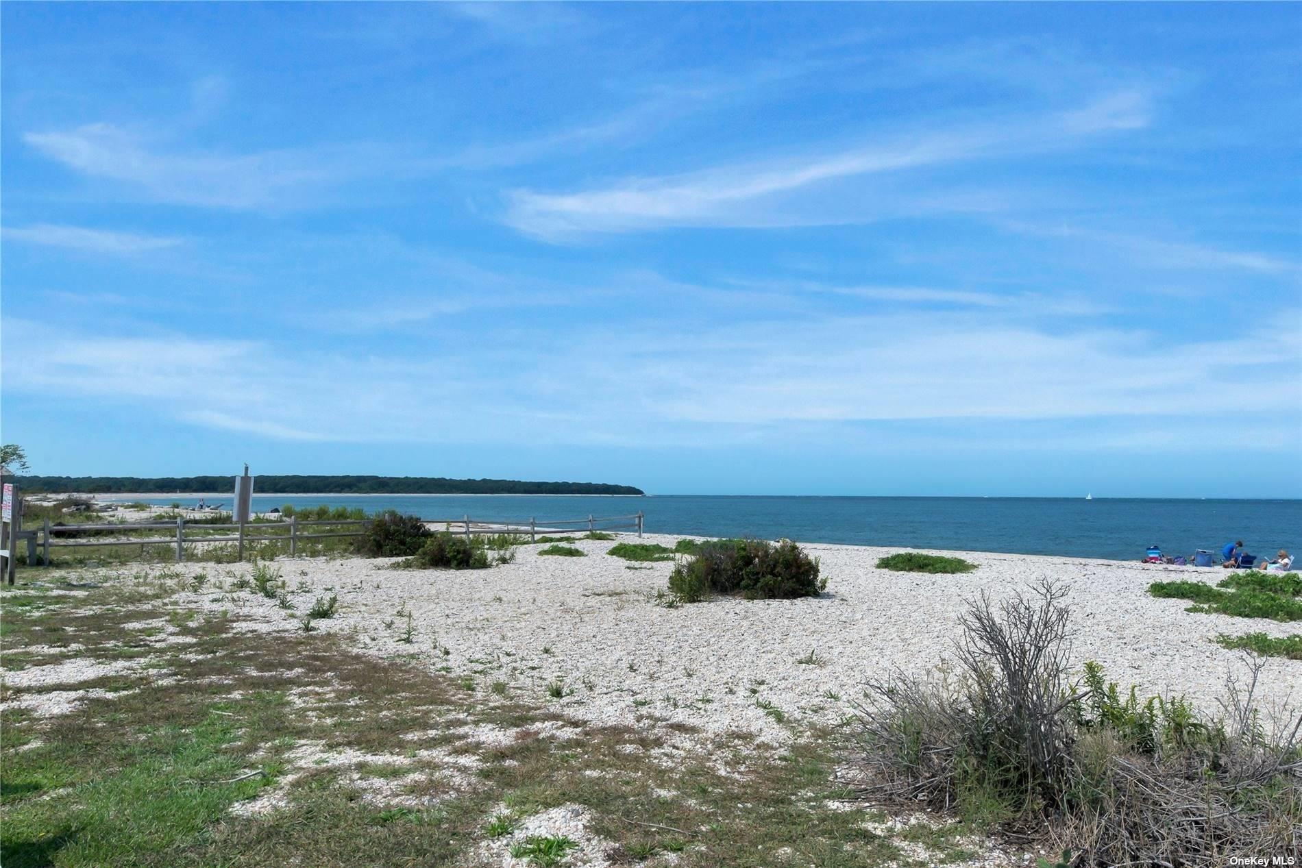 1460 Hillcrest Drive, Orient, NY 11957