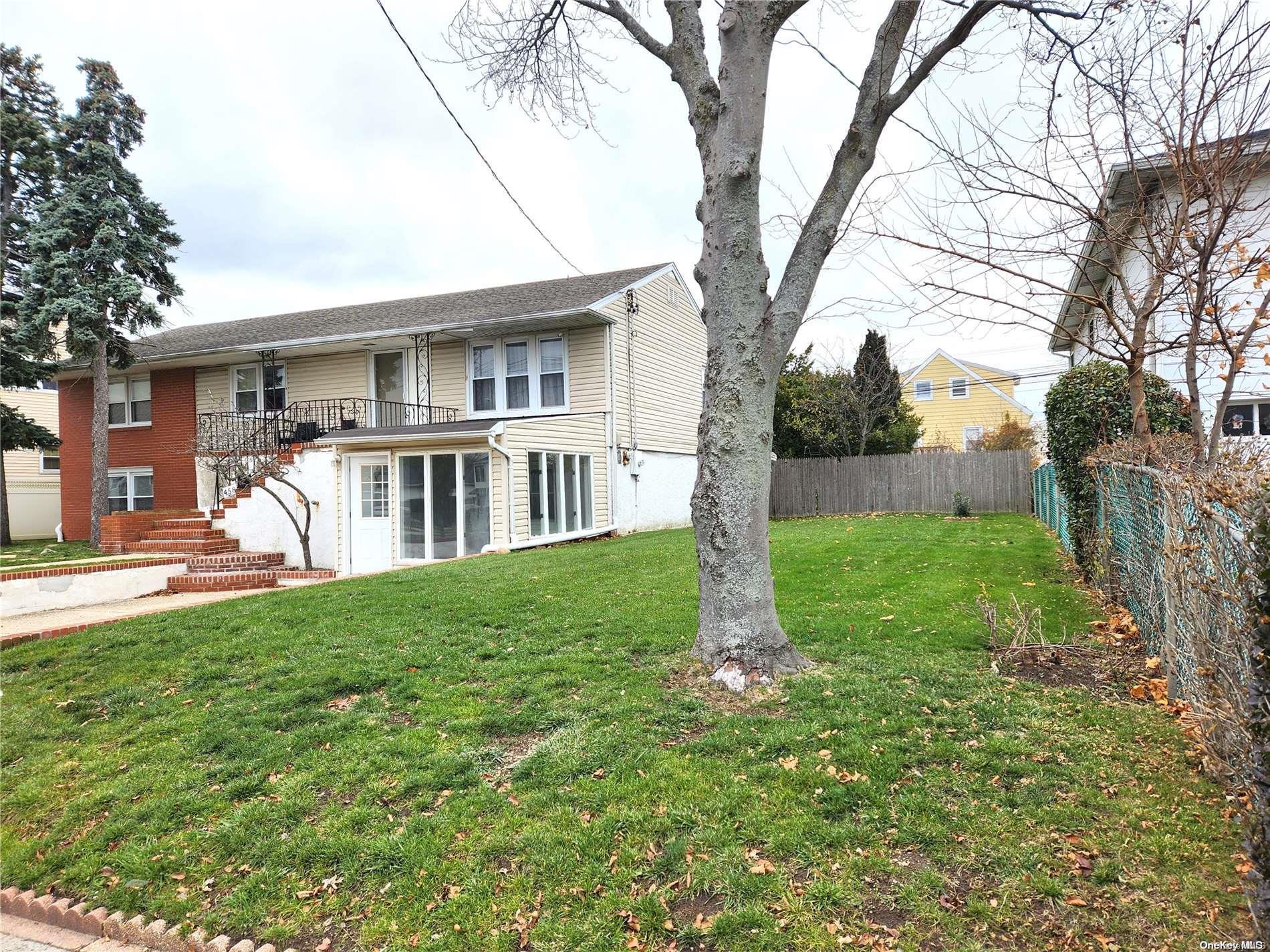 458 Long Beach Road, Island Park, NY 11558