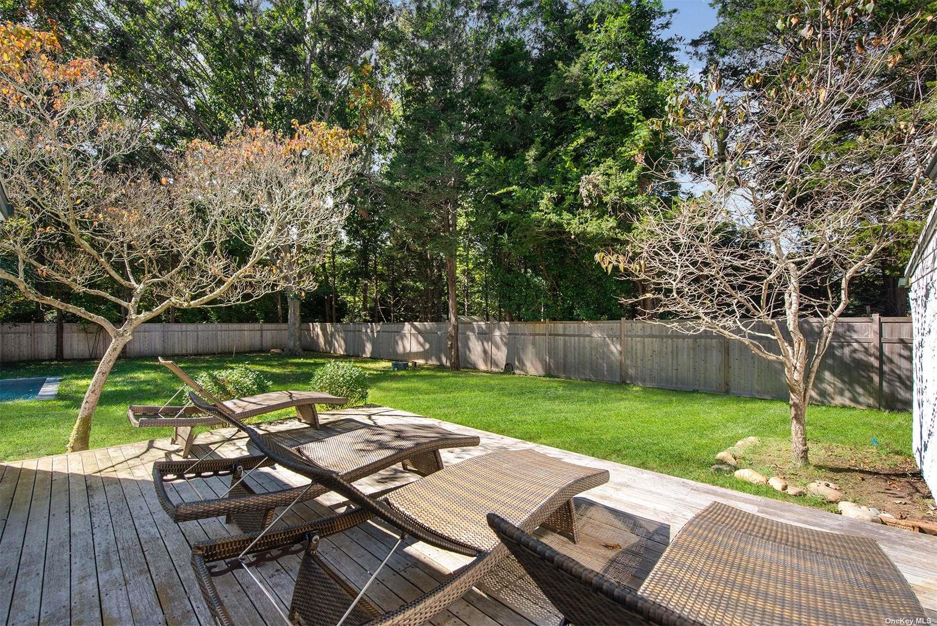 94 Pembroke Drive, East Hampton, NY 11937