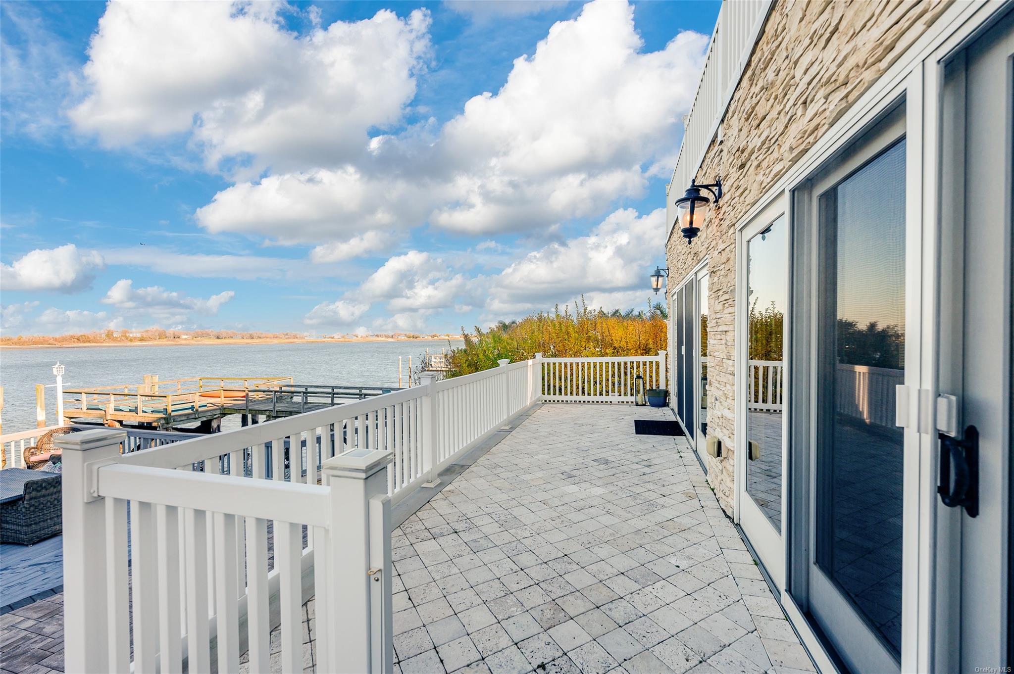 2004 Bay Boulevard, Atlantic Beach, NY 11509