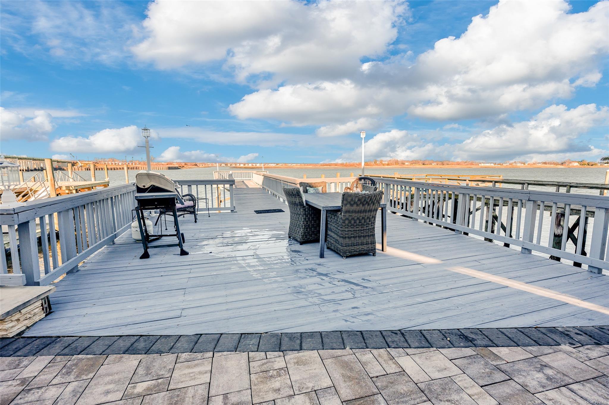 2004 Bay Boulevard, Atlantic Beach, NY 11509