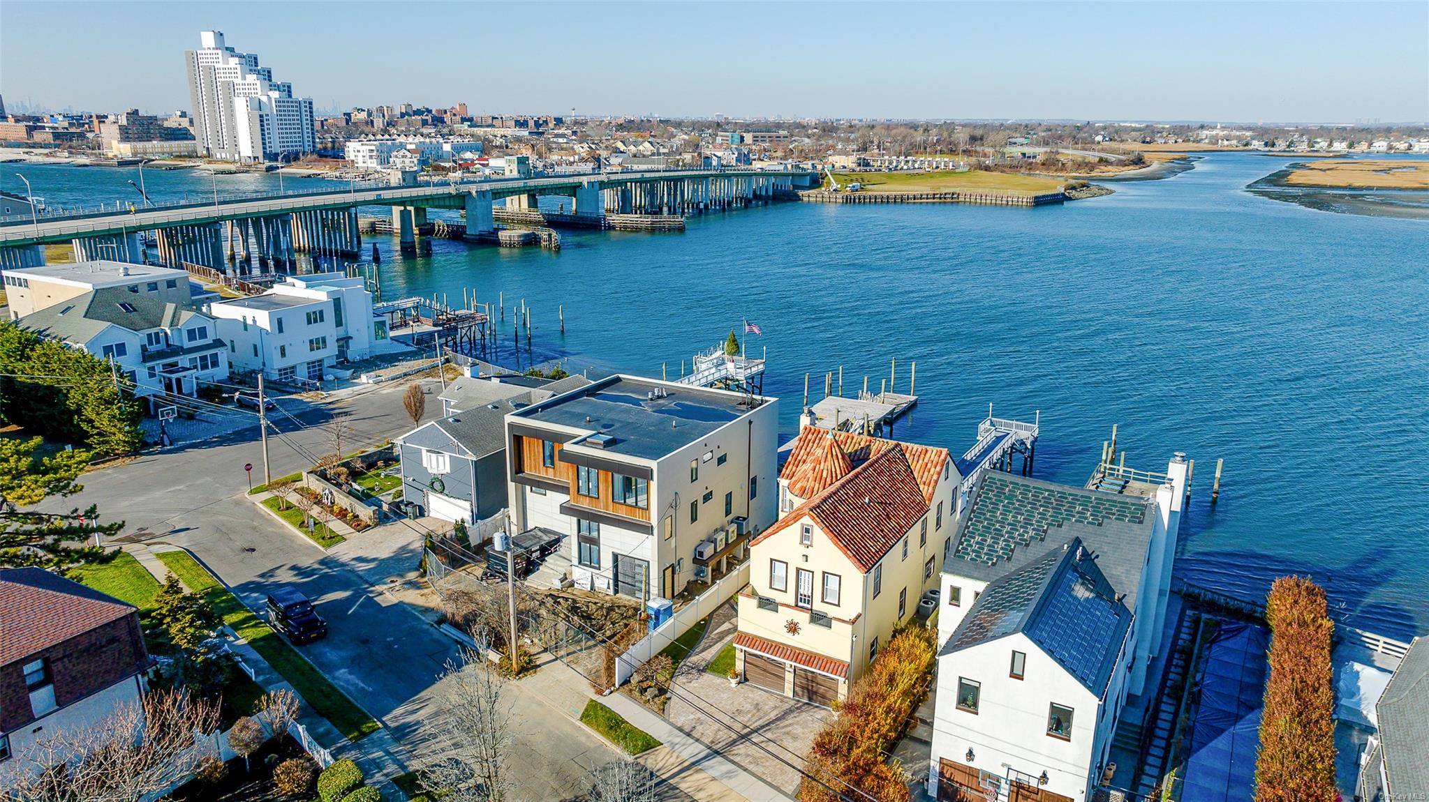 2004 Bay Boulevard, Atlantic Beach, NY 11509
