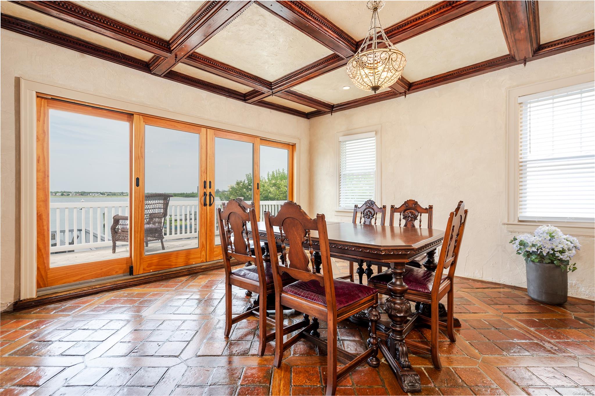 2004 Bay Boulevard, Atlantic Beach, NY 11509