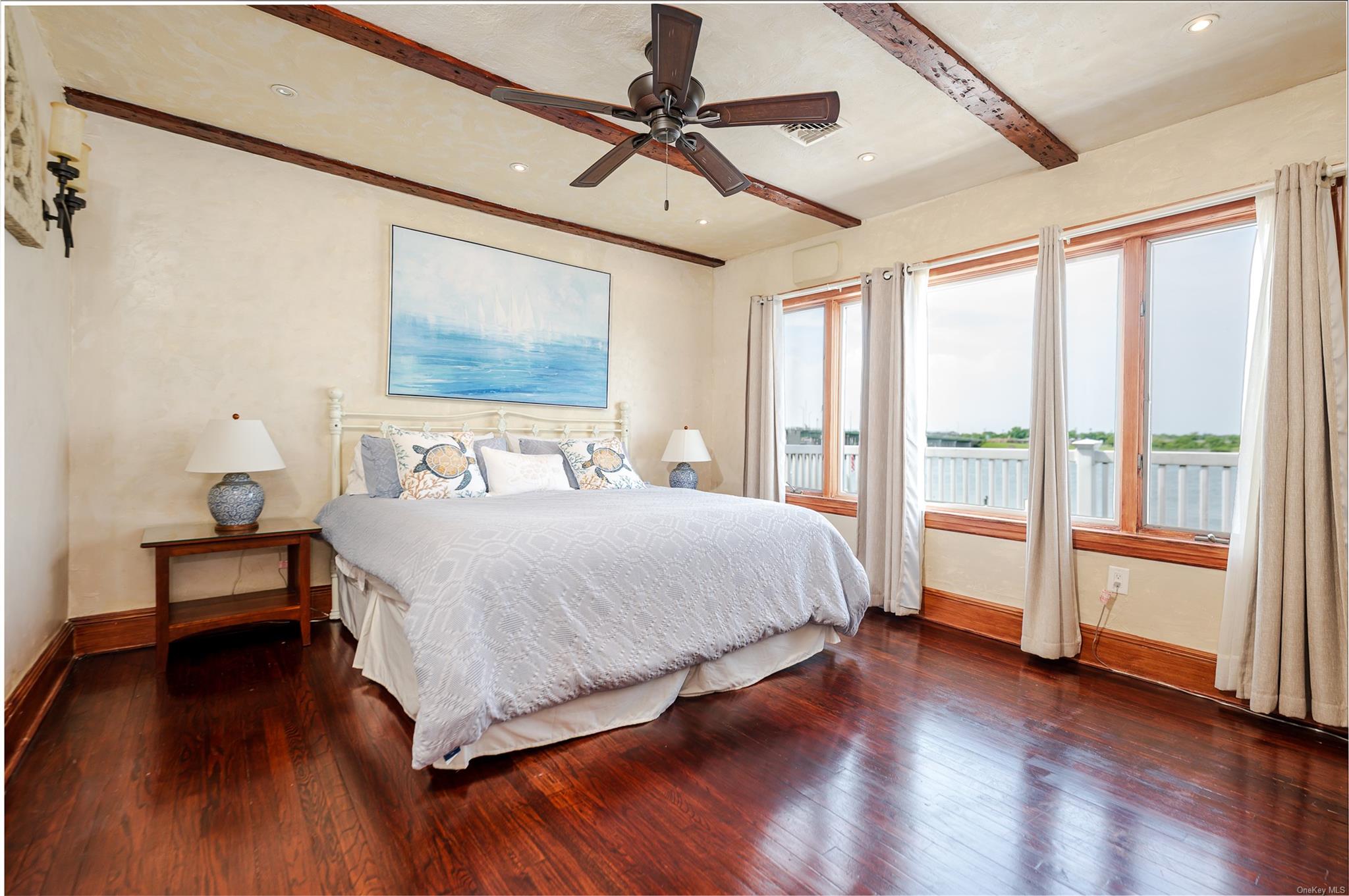 2004 Bay Boulevard, Atlantic Beach, NY 11509