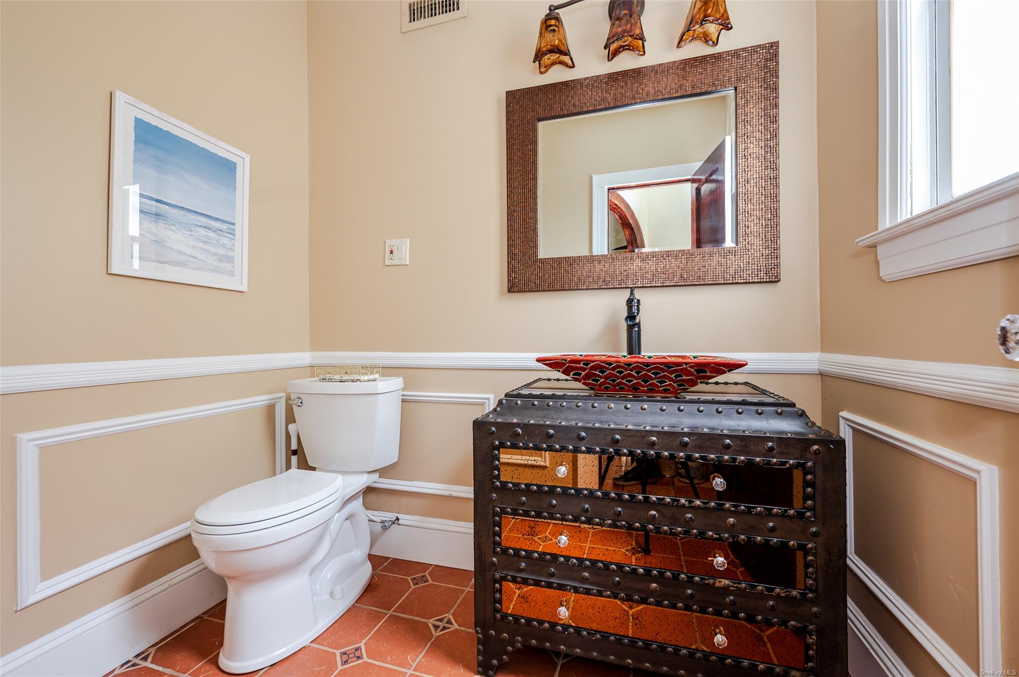 2004 Bay Boulevard, Atlantic Beach, NY 11509