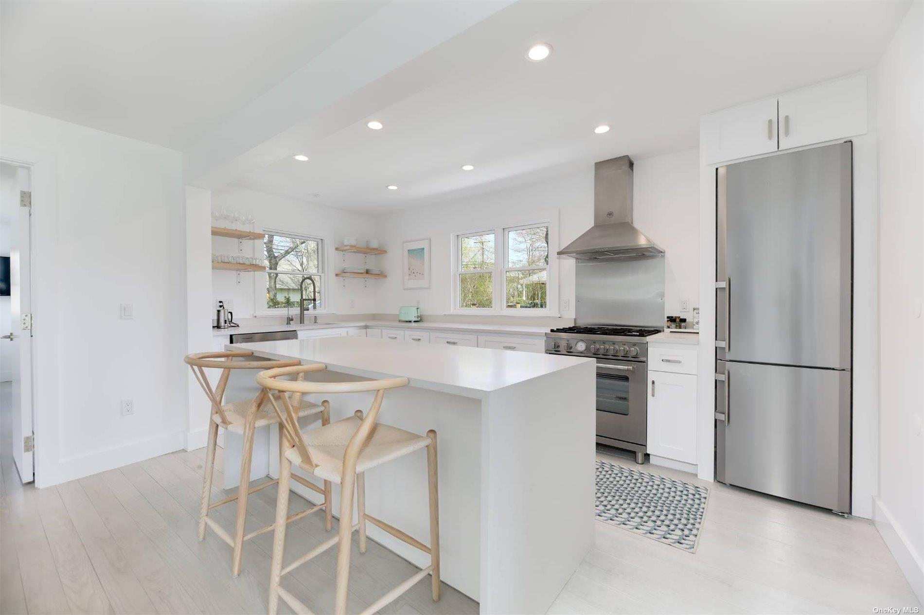 70 Powell Avenue, Southampton, NY 11968