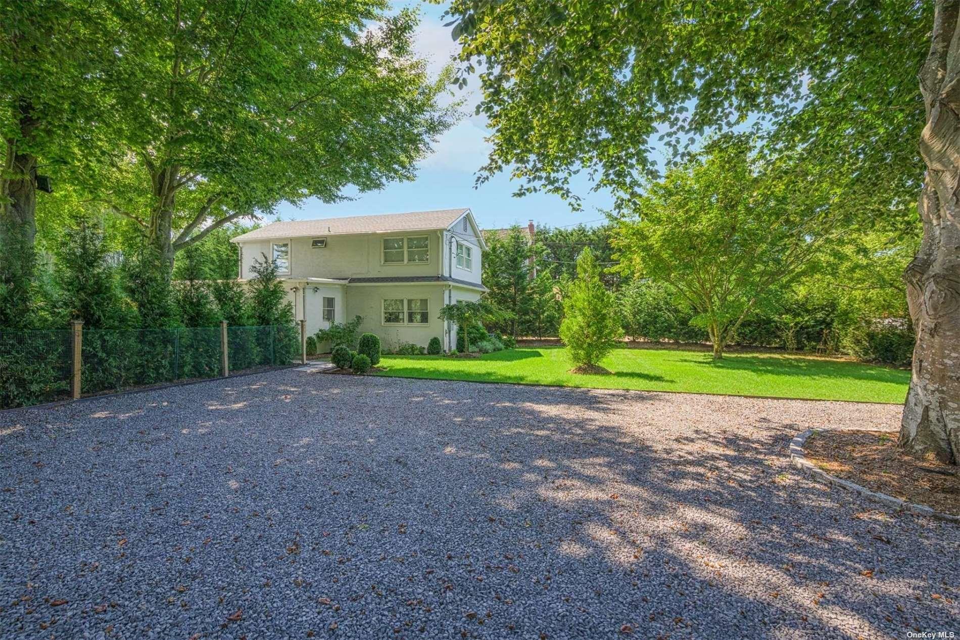 70 Powell Avenue, Southampton, NY 11968