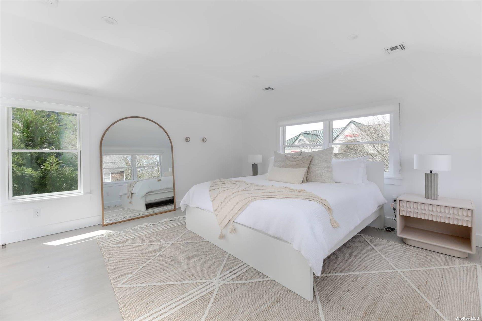 70 Powell Avenue, Southampton, NY 11968