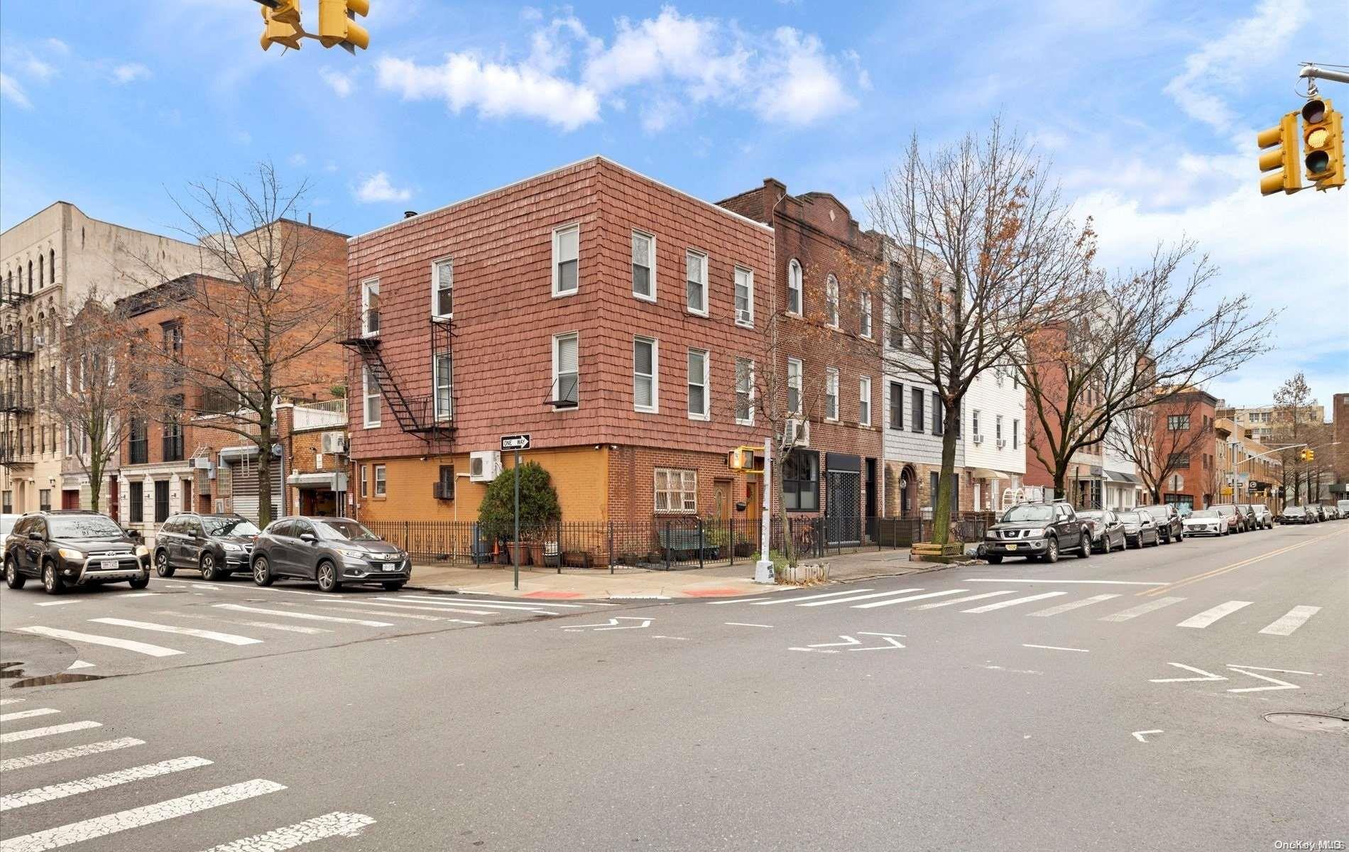 105 Roebling Street, Brooklyn, NY 11211