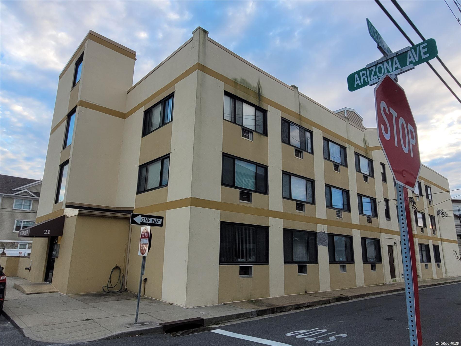 21 Arizona Avenue # 302, Long Beach, NY 11561