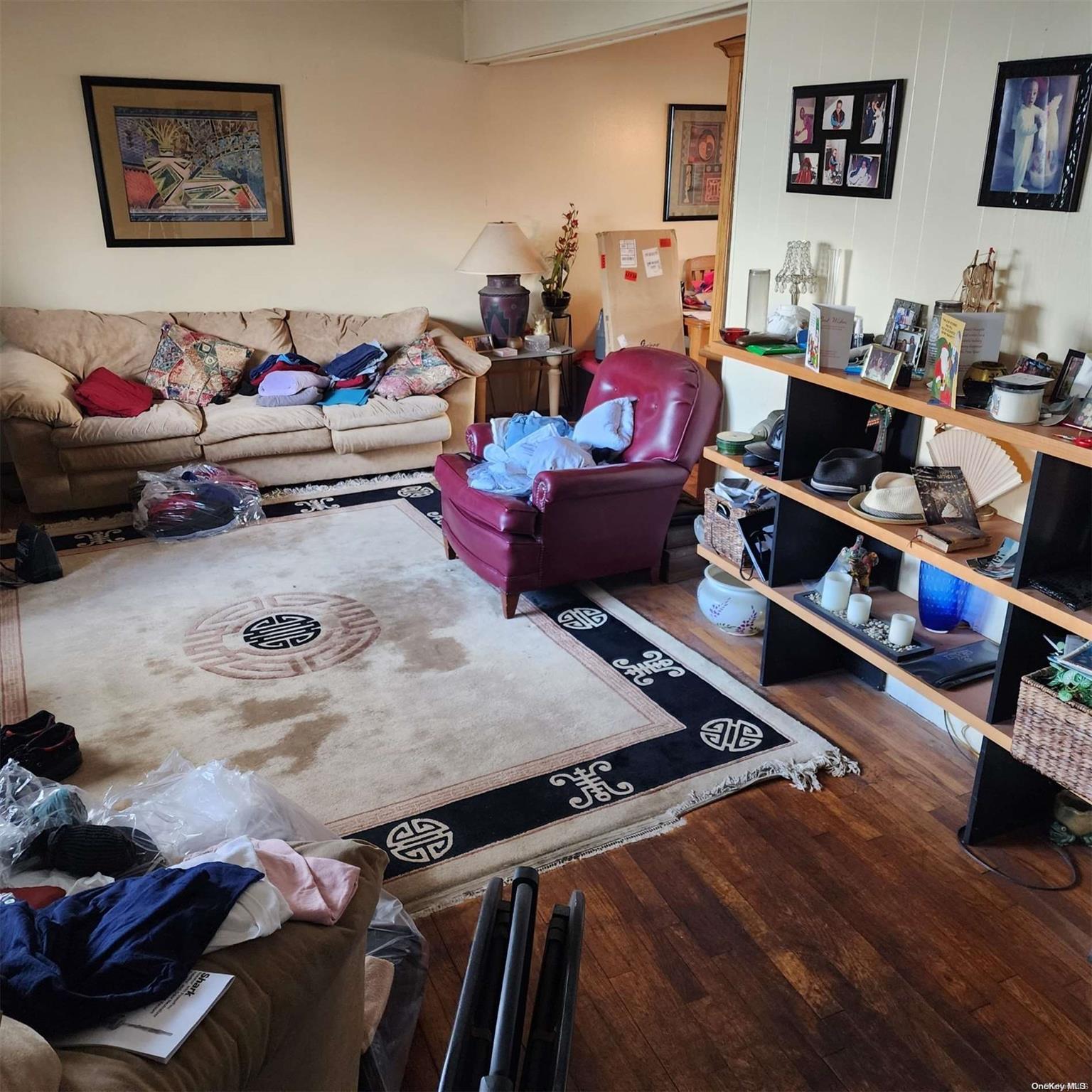 322 Barleau Street, Brentwood, NY 11717