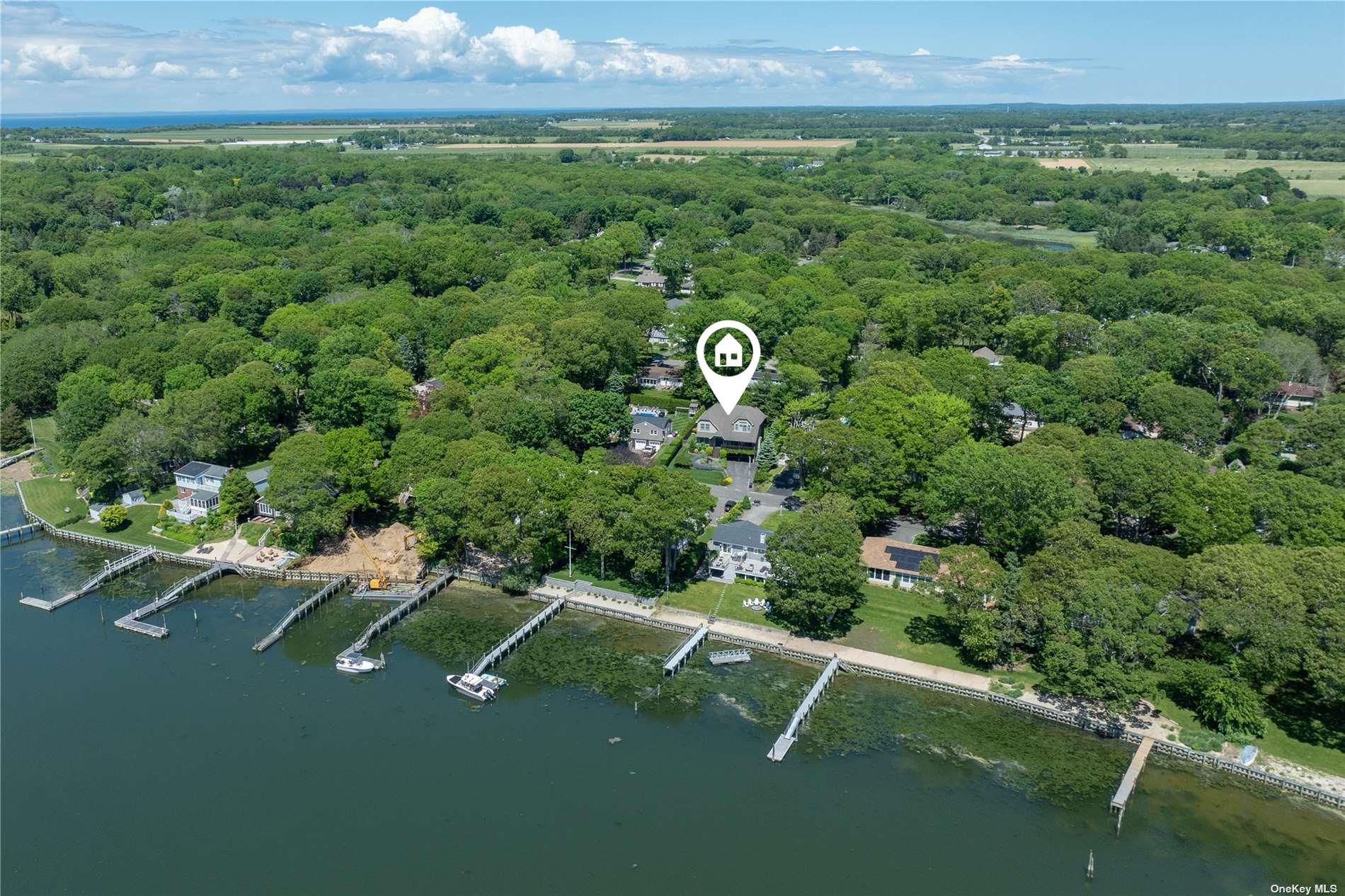 1600 Westview Drive, Mattituck, NY 11952