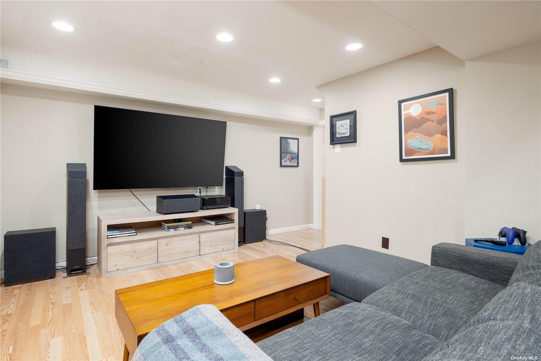 1600 Westview Drive, Mattituck, NY 11952