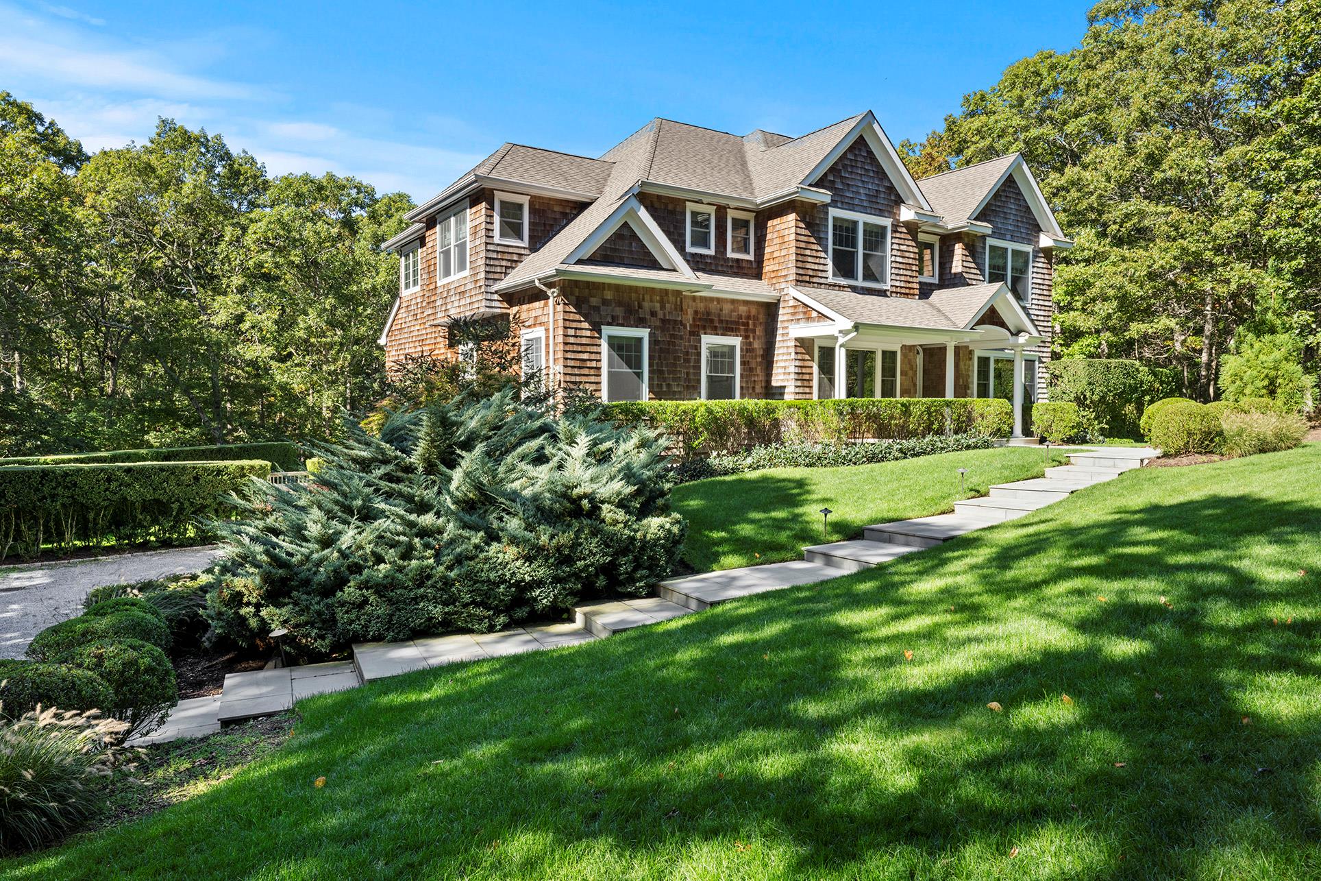 6 Ocean View Parkway, Southampton, NY 11968