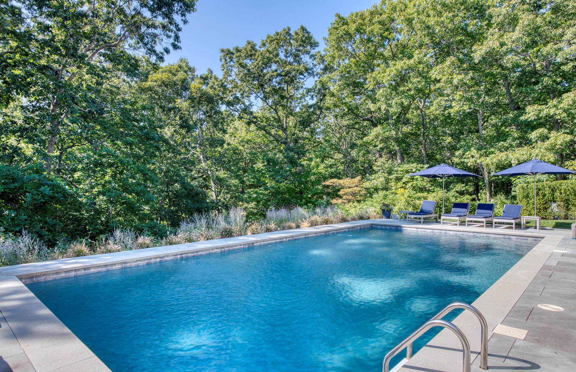 6 Ocean View Parkway, Southampton, NY 11968