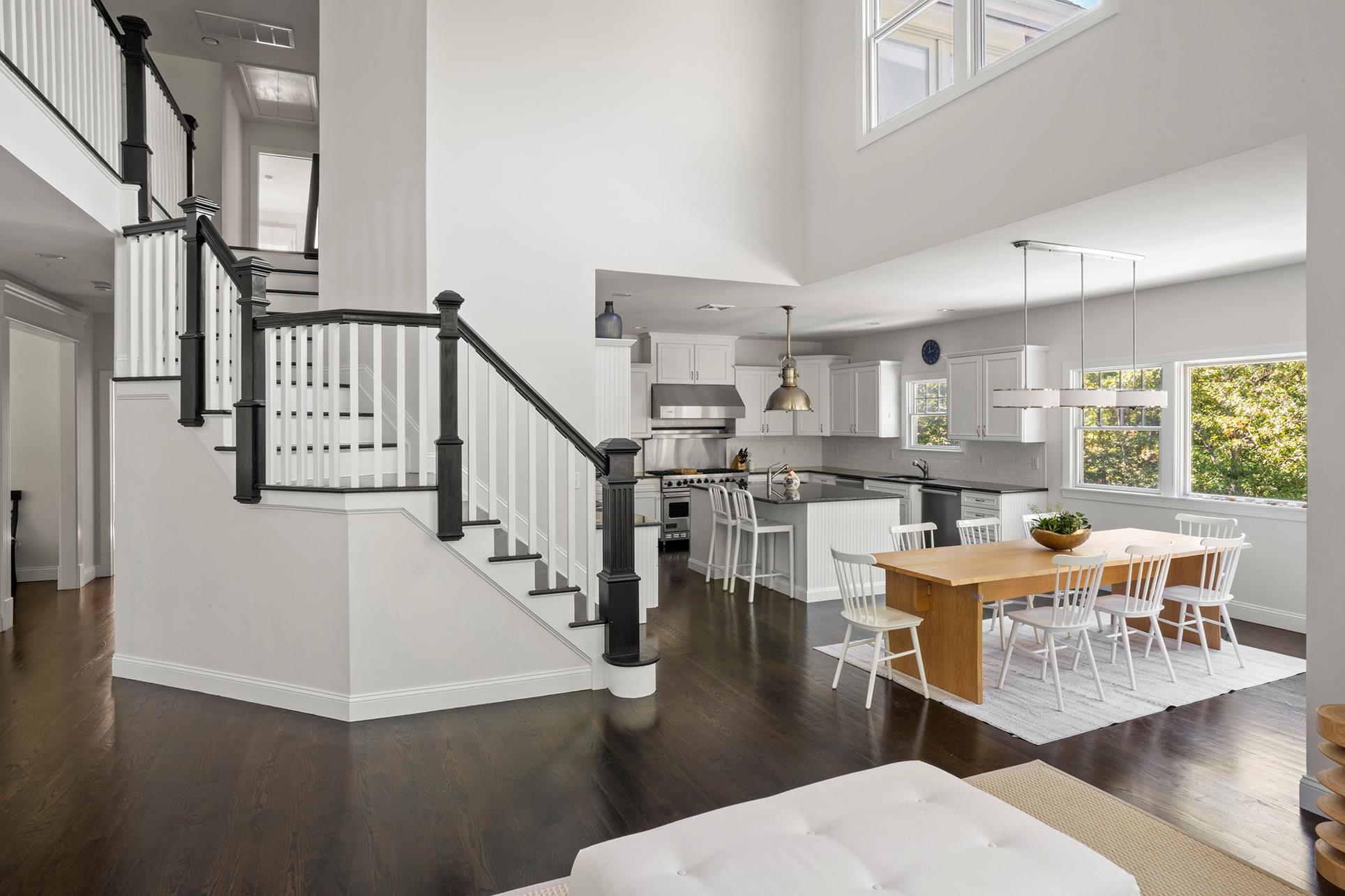 6 Ocean View Parkway, Southampton, NY 11968