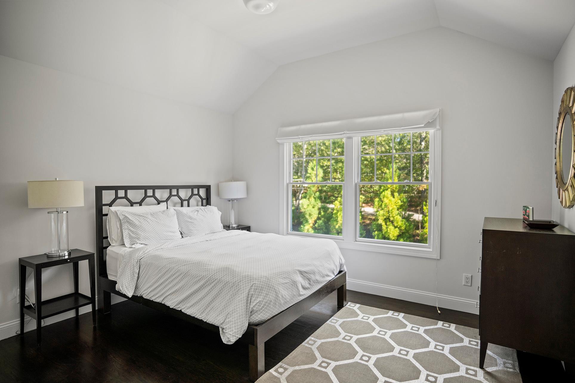 6 Ocean View Parkway, Southampton, NY 11968