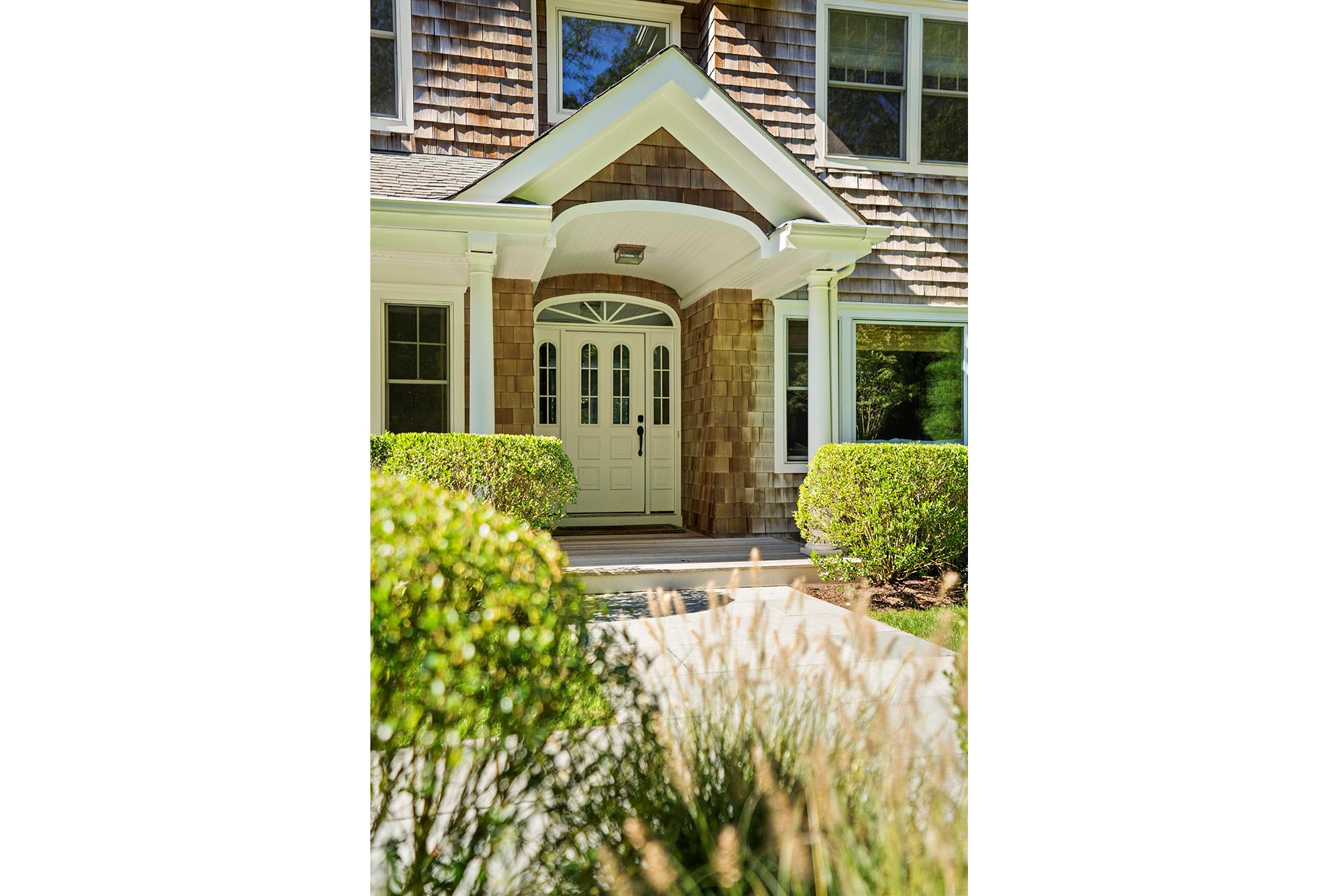 6 Ocean View Parkway, Southampton, NY 11968