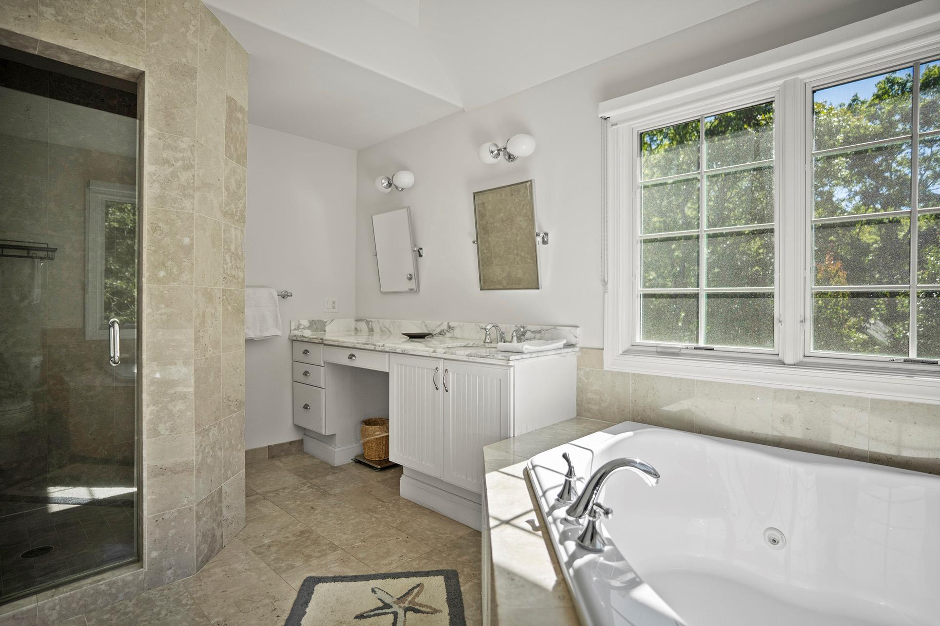 6 Ocean View Parkway, Southampton, NY 11968