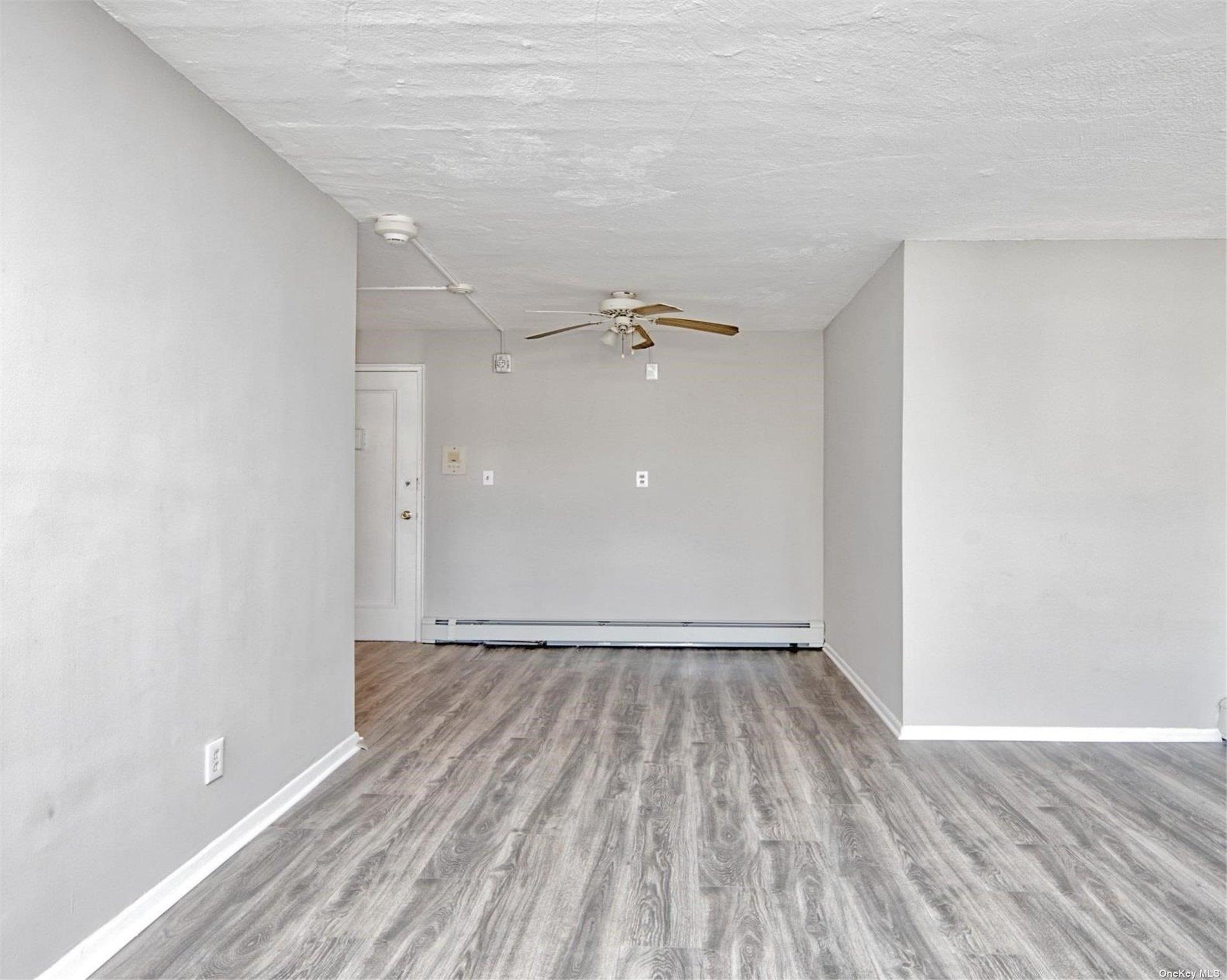 222 Smith Street # 3C, Freeport, NY 11520