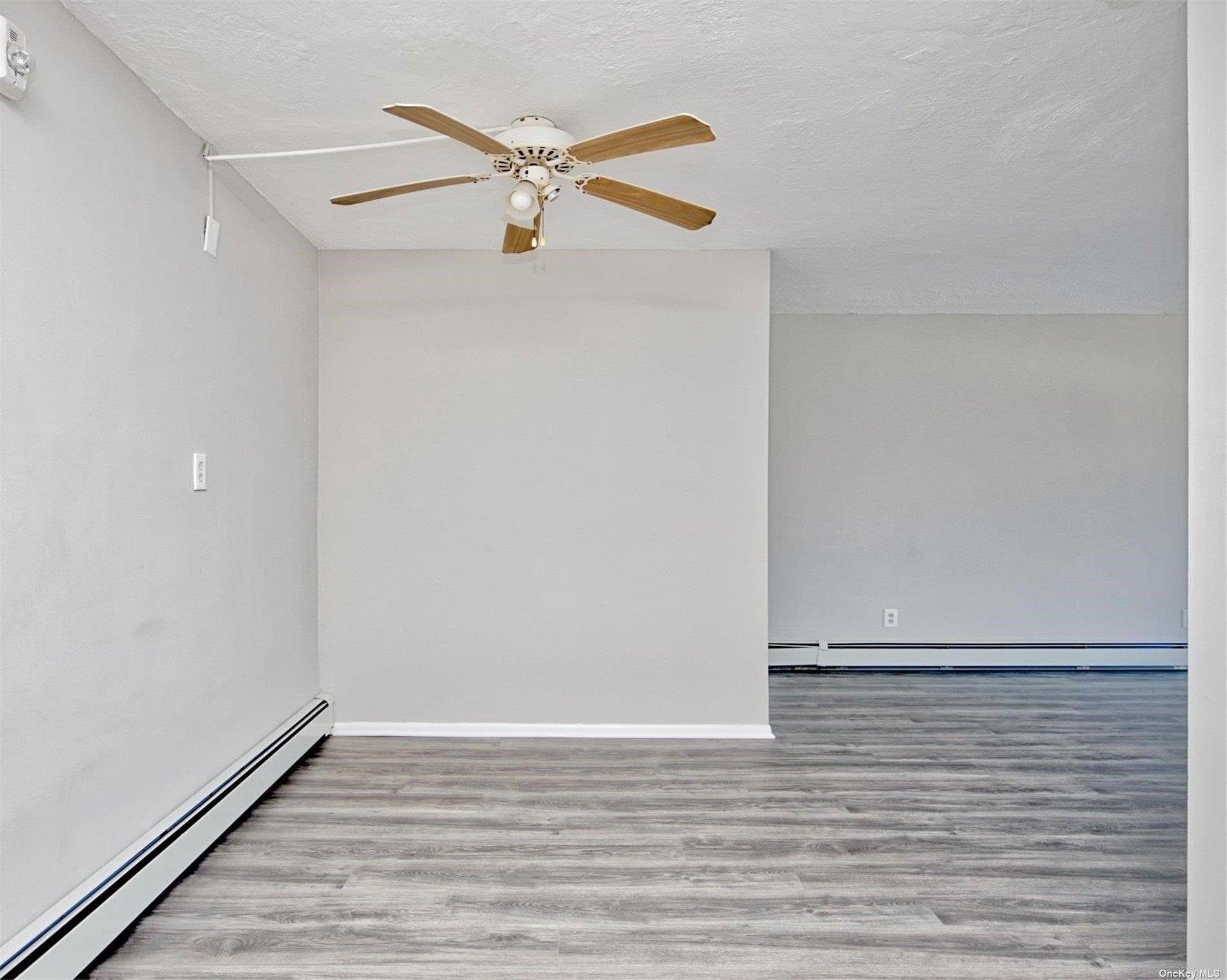 222 Smith Street # 3C, Freeport, NY 11520