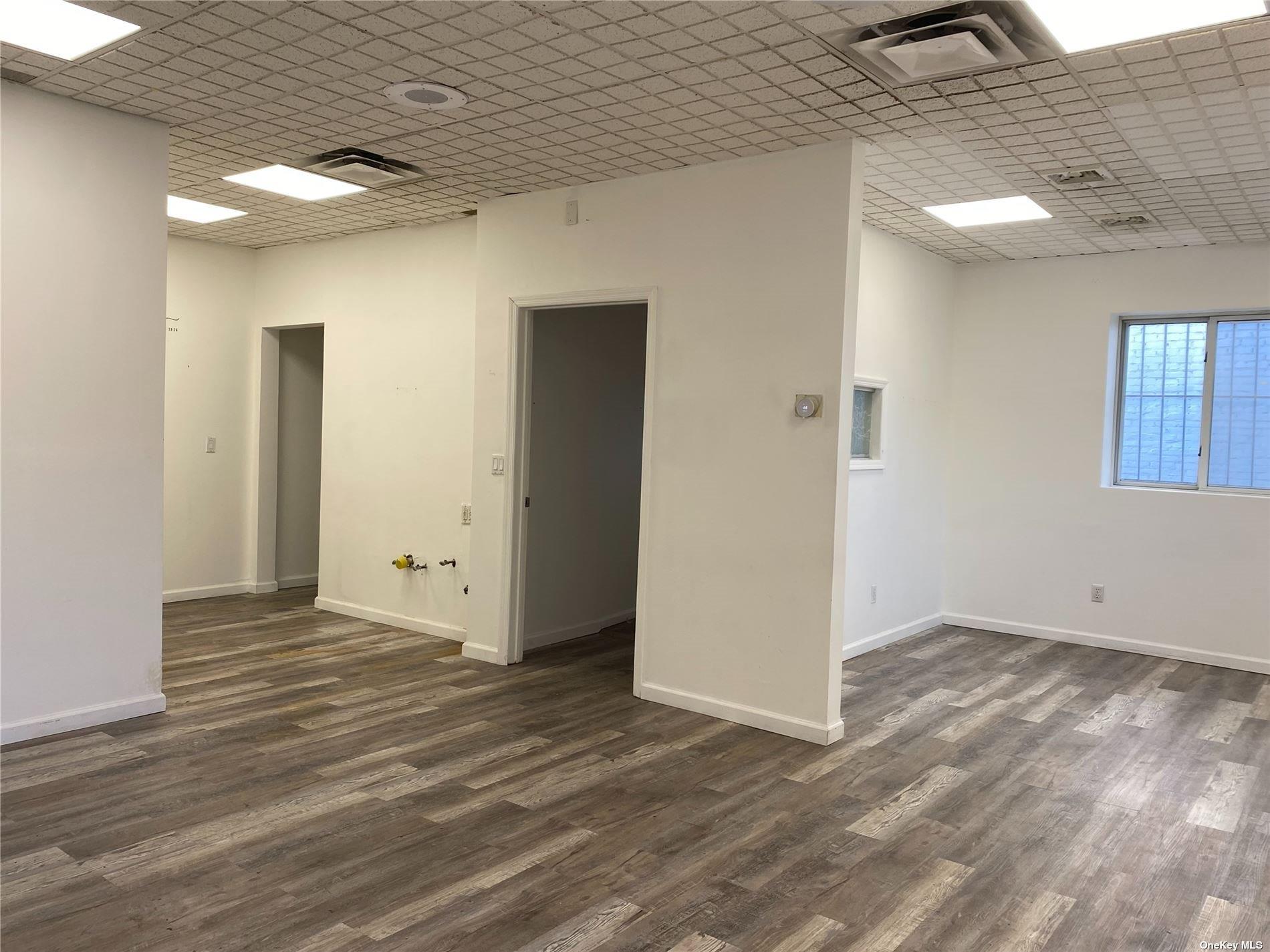 1940 Great Neck Road, Copiague, NY 11726