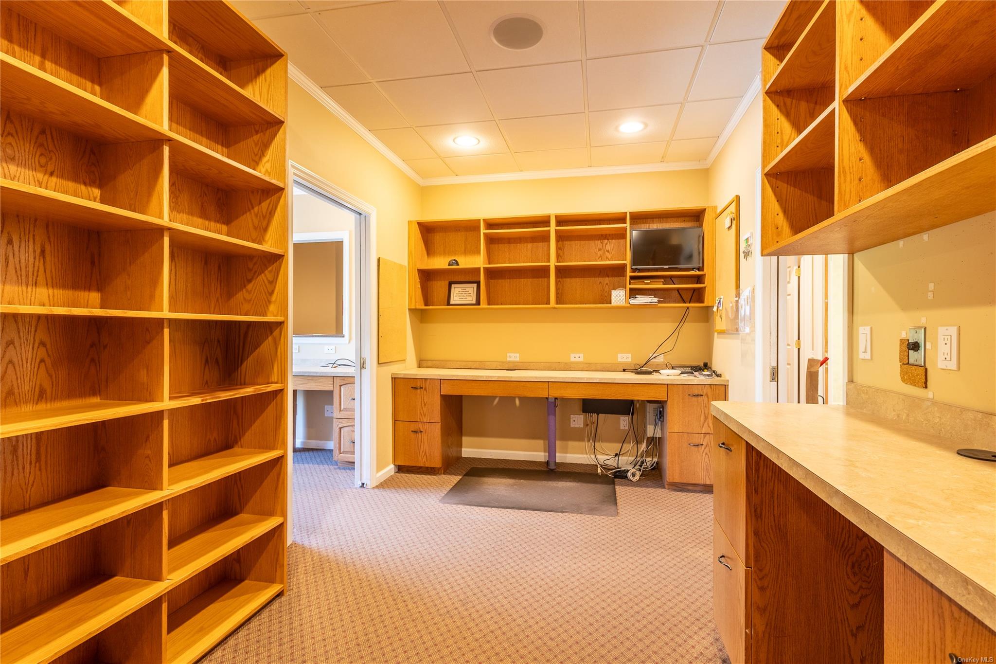 189 Main- Suite A Road # A, Riverhead, NY 11901