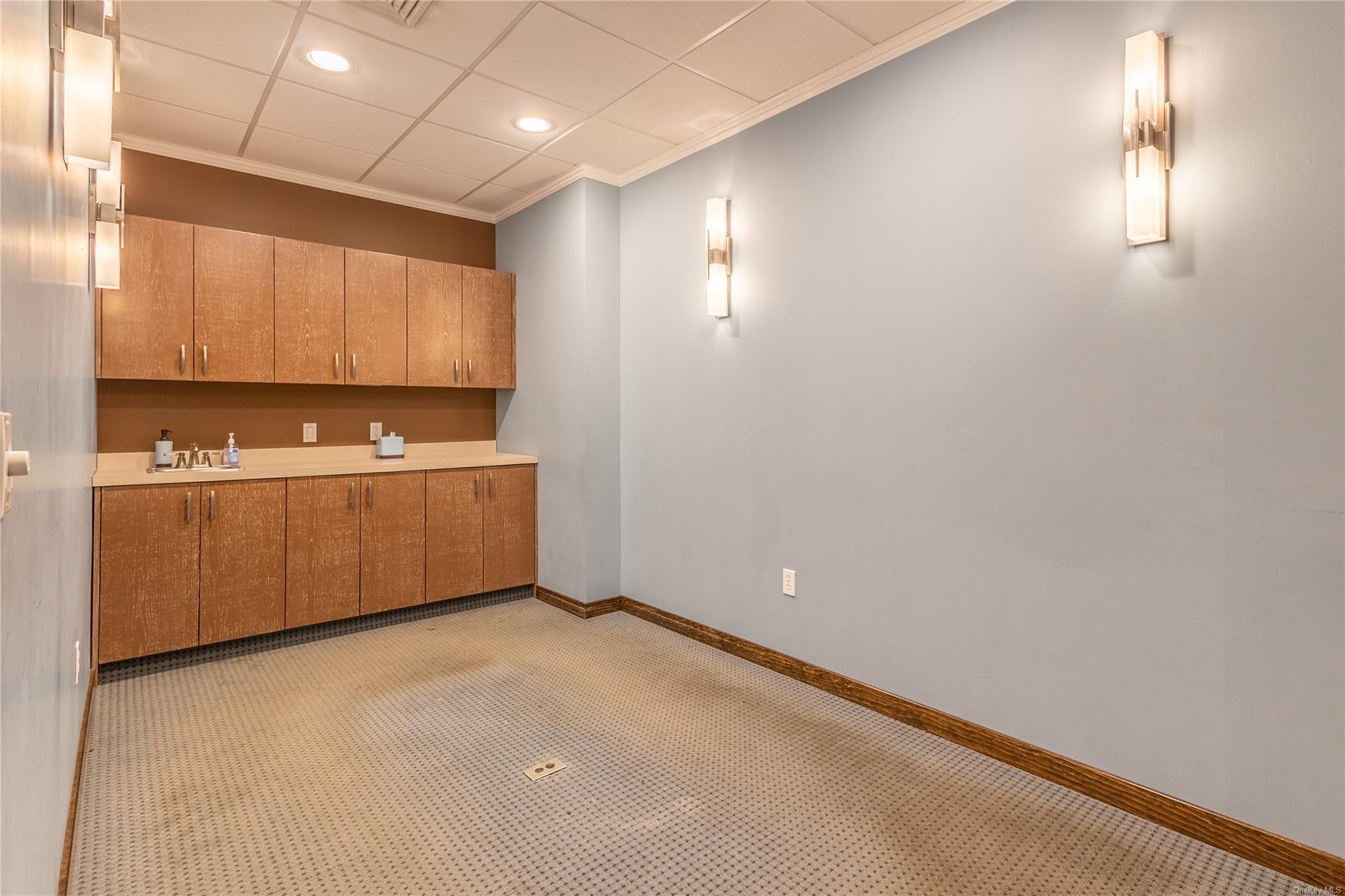 189 Main- Suite A Road # A, Riverhead, NY 11901