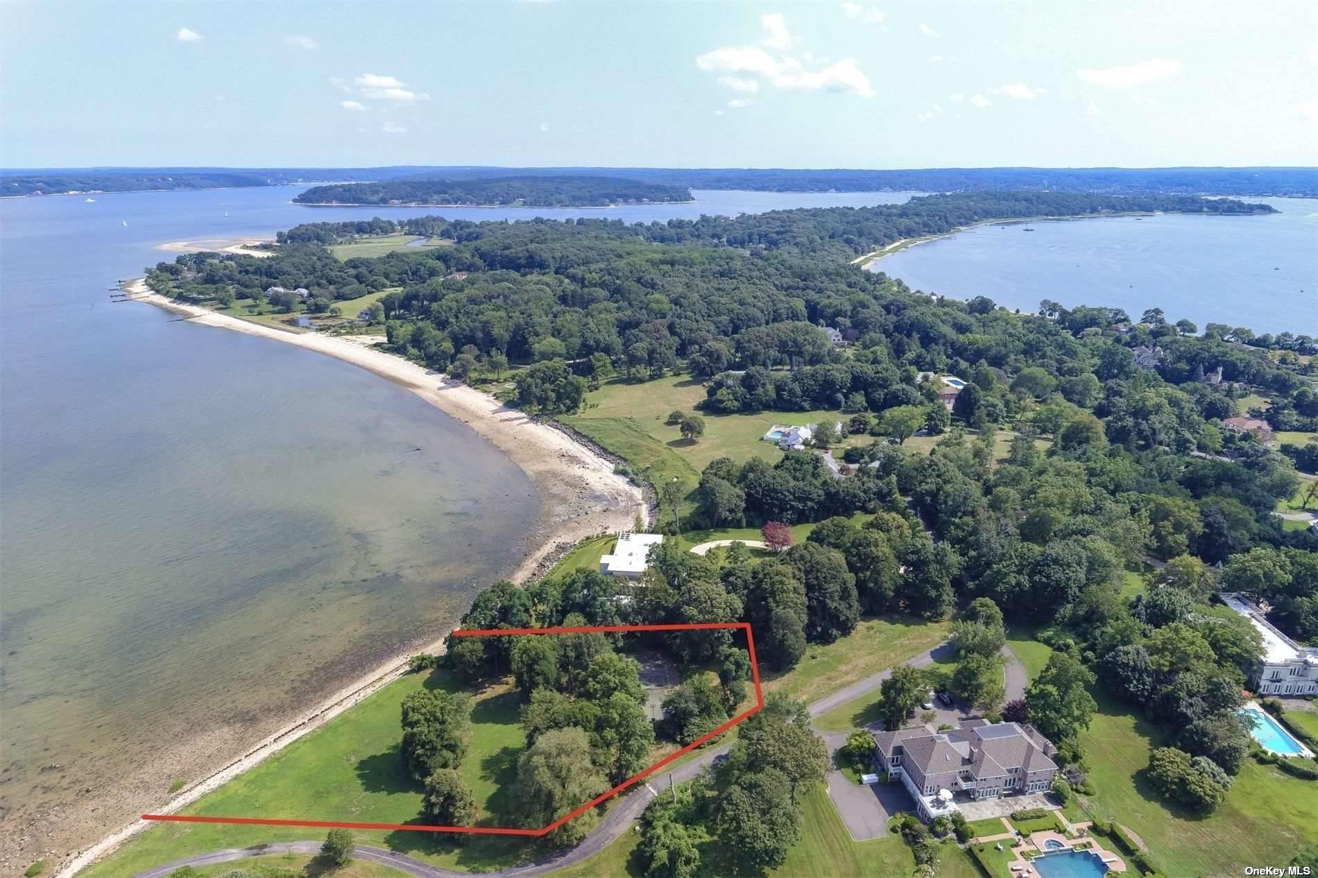 105 Centre Island Road, Centre Island, NY 11771