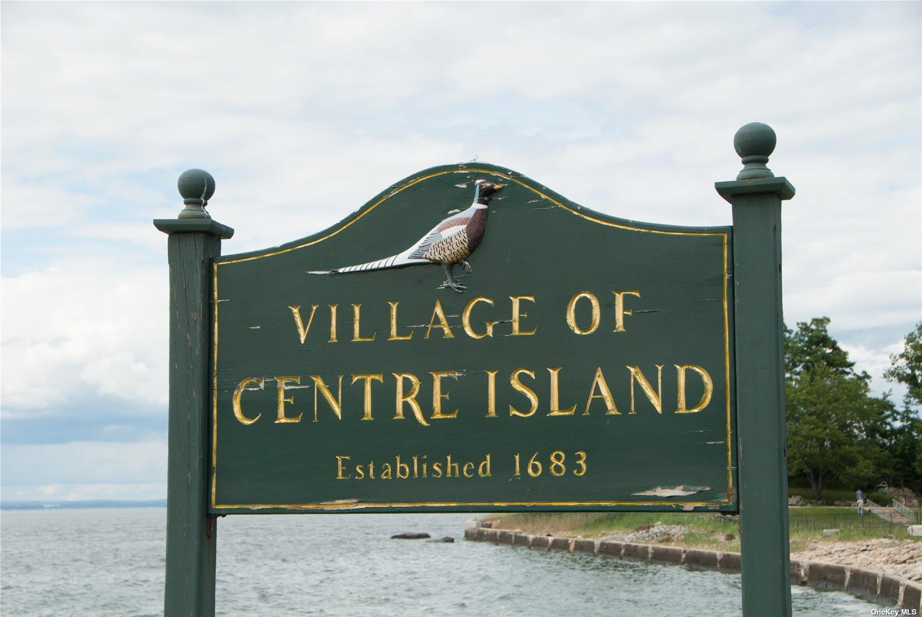 105 Centre Island Road, Centre Island, NY 11771