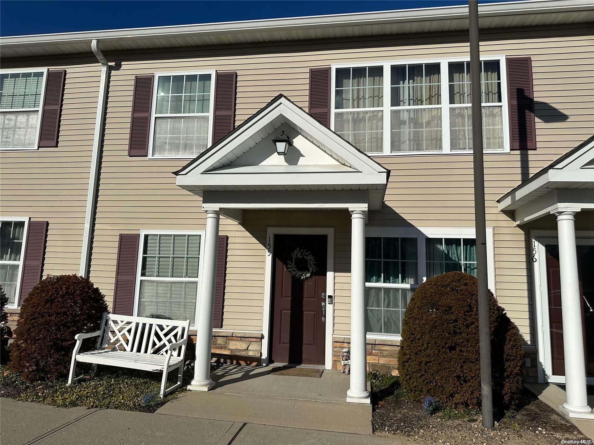 155 Wildwood Circle # 155, Holtsville, NY 11742