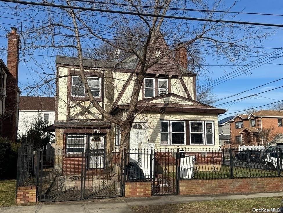 203-19 100th Avenue, Hollis, NY 11423