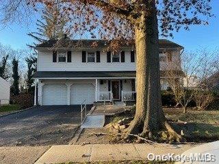18 Marietta Drive, Westbury, NY 11590