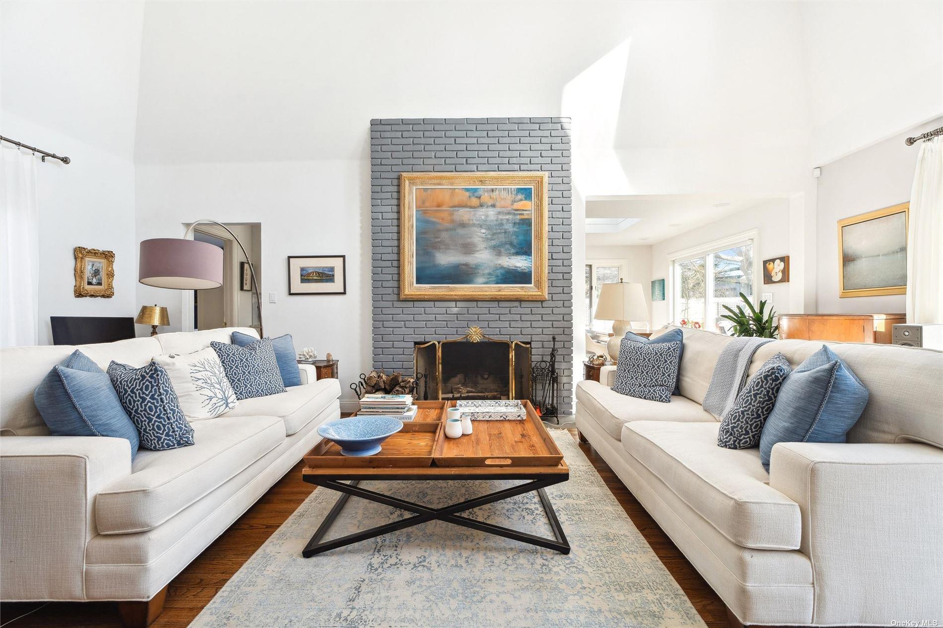 686 Hill Street, Southampton, NY 11968