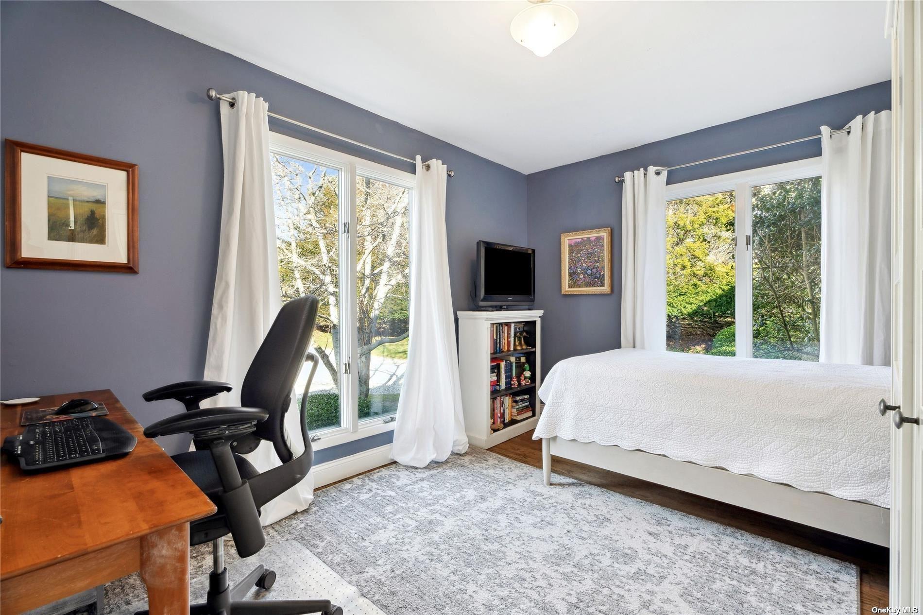 686 Hill Street, Southampton, NY 11968