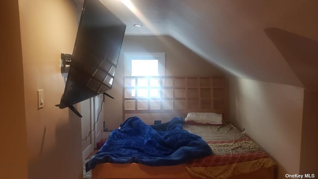 644 Guy Lombardo Avenue, Freeport, NY 11520