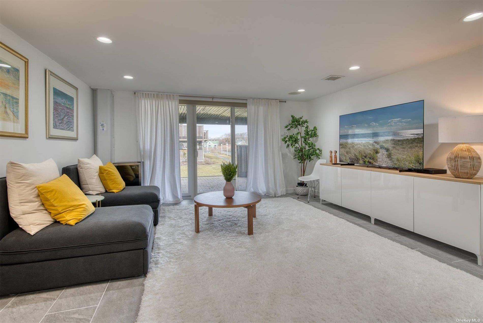 3029 Mitchell Road, Westhampton Beach, NY 11978